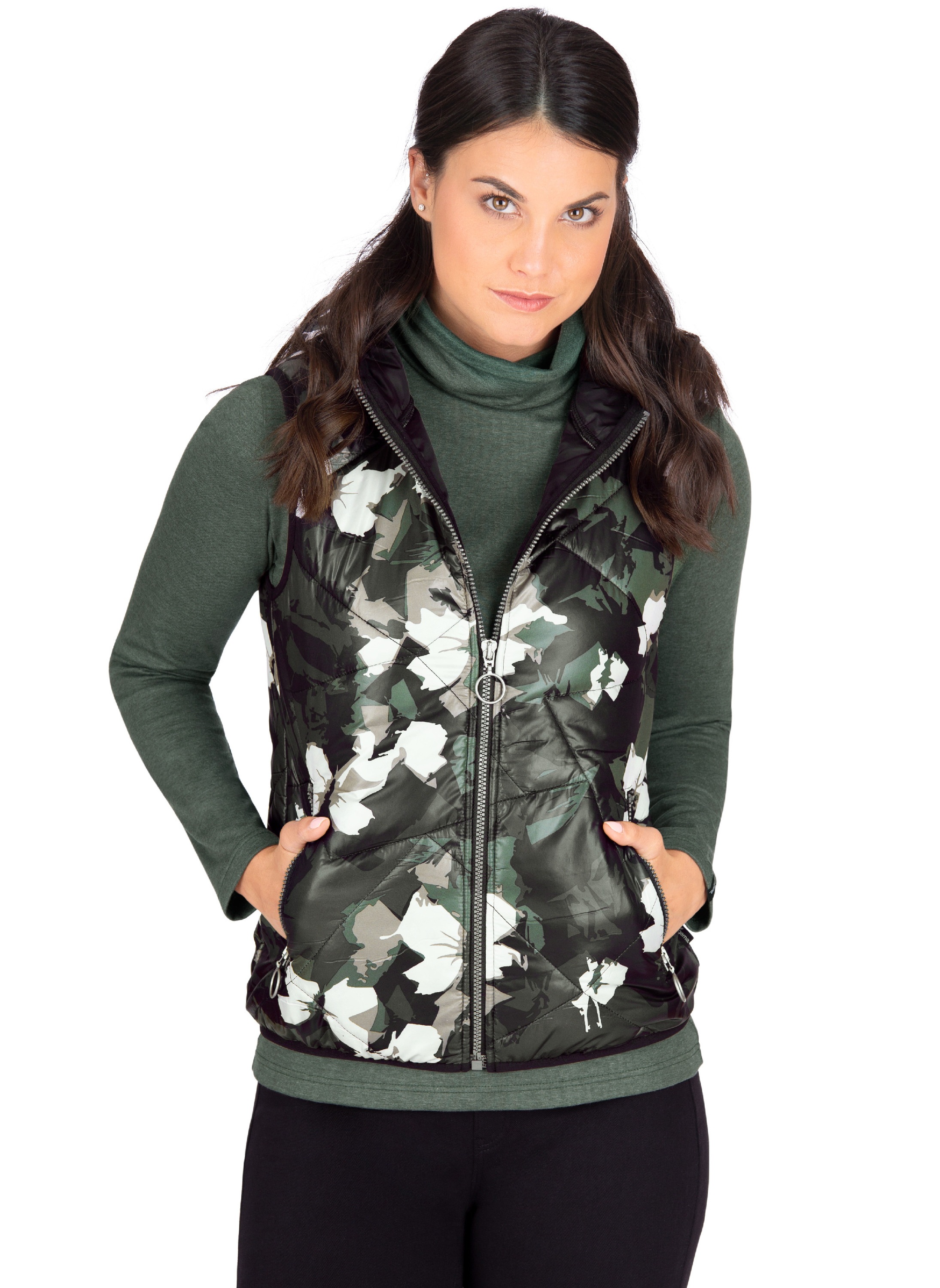 Image of Trigema Steppweste, mit Kapuze und modernem Print bei Ackermann Versand Schweiz