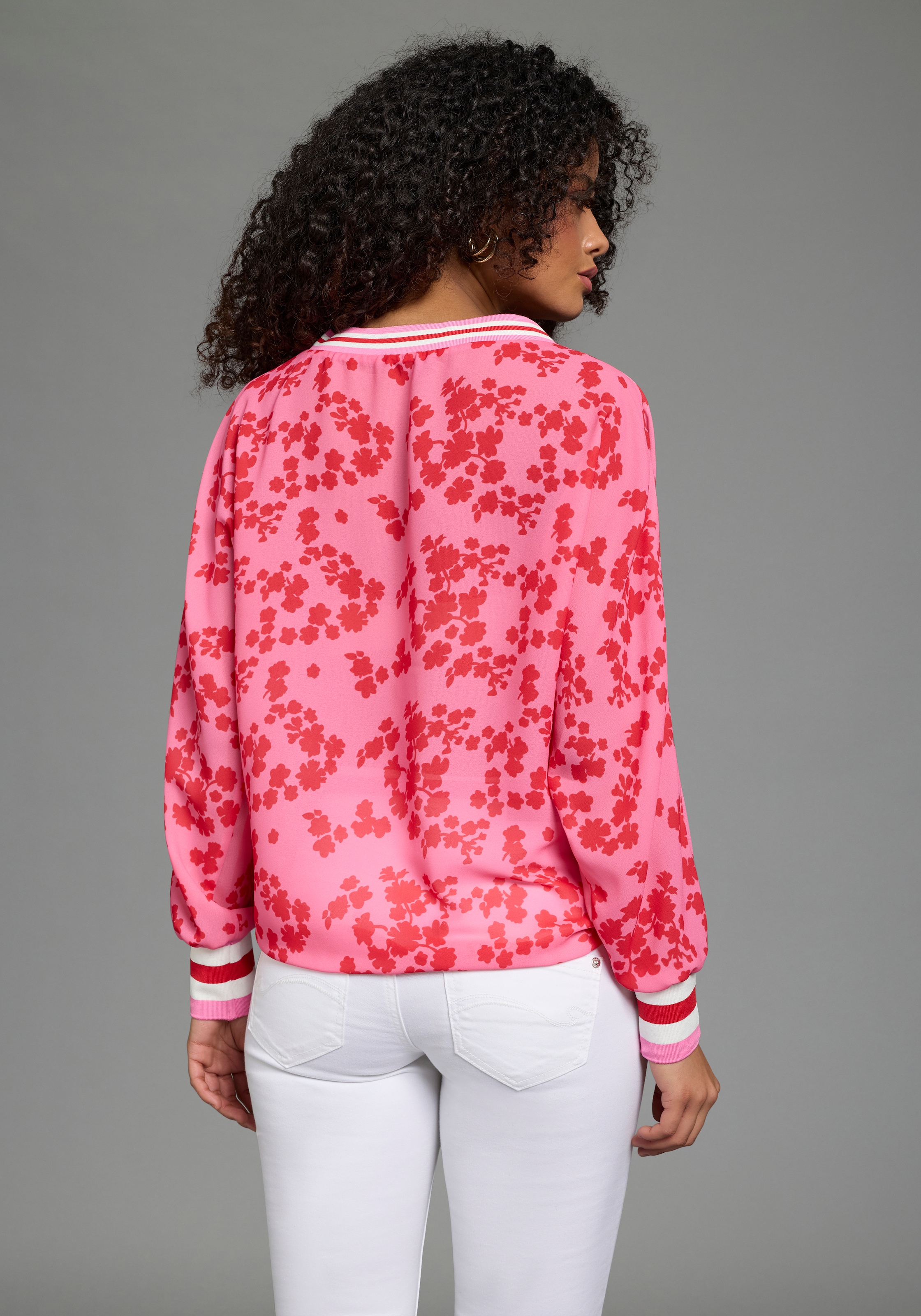 Laura Scott Blouse en mousseline leicht transparent, mit Fledermaus-Ärmeln, und V-Ausschnitt