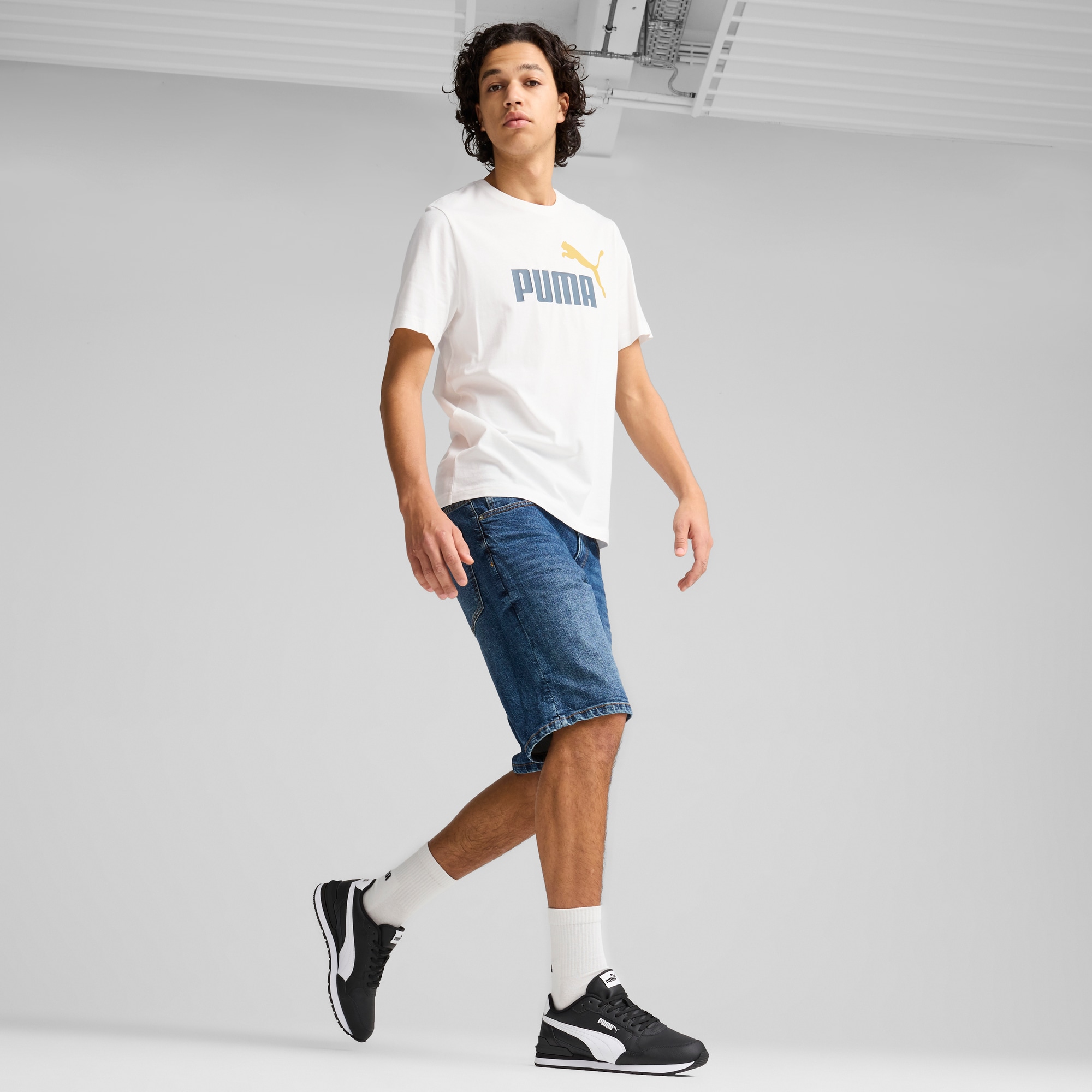 PUMA Sneaker »ST RUNNER V4 L«  mit Retro-Style, mit SOFTFOAM+ Einlegesohle, mit Gummilaufsohle