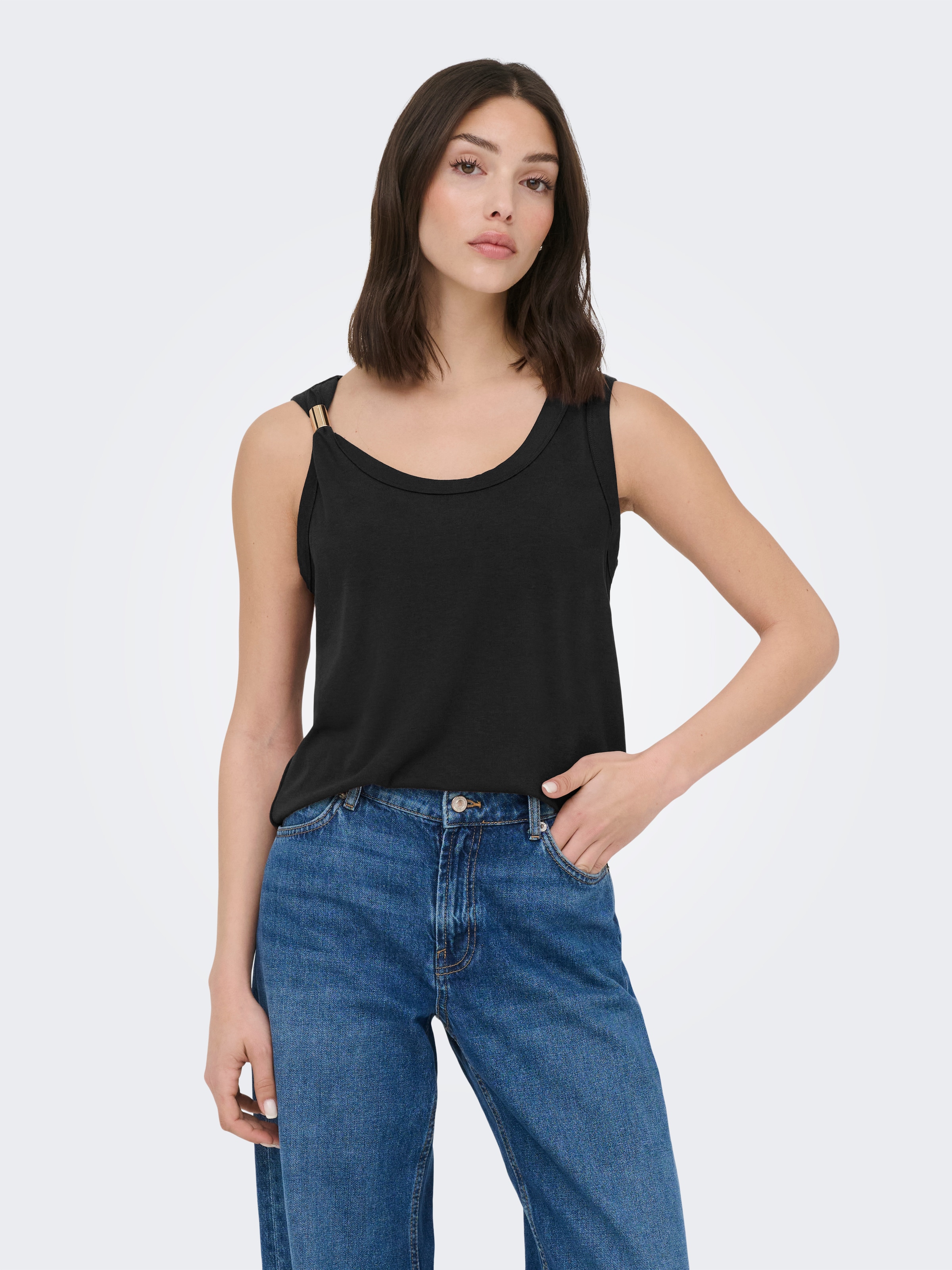 Image of JDY Tanktop "JDYUFFA S/L TOP JRS NOOS"