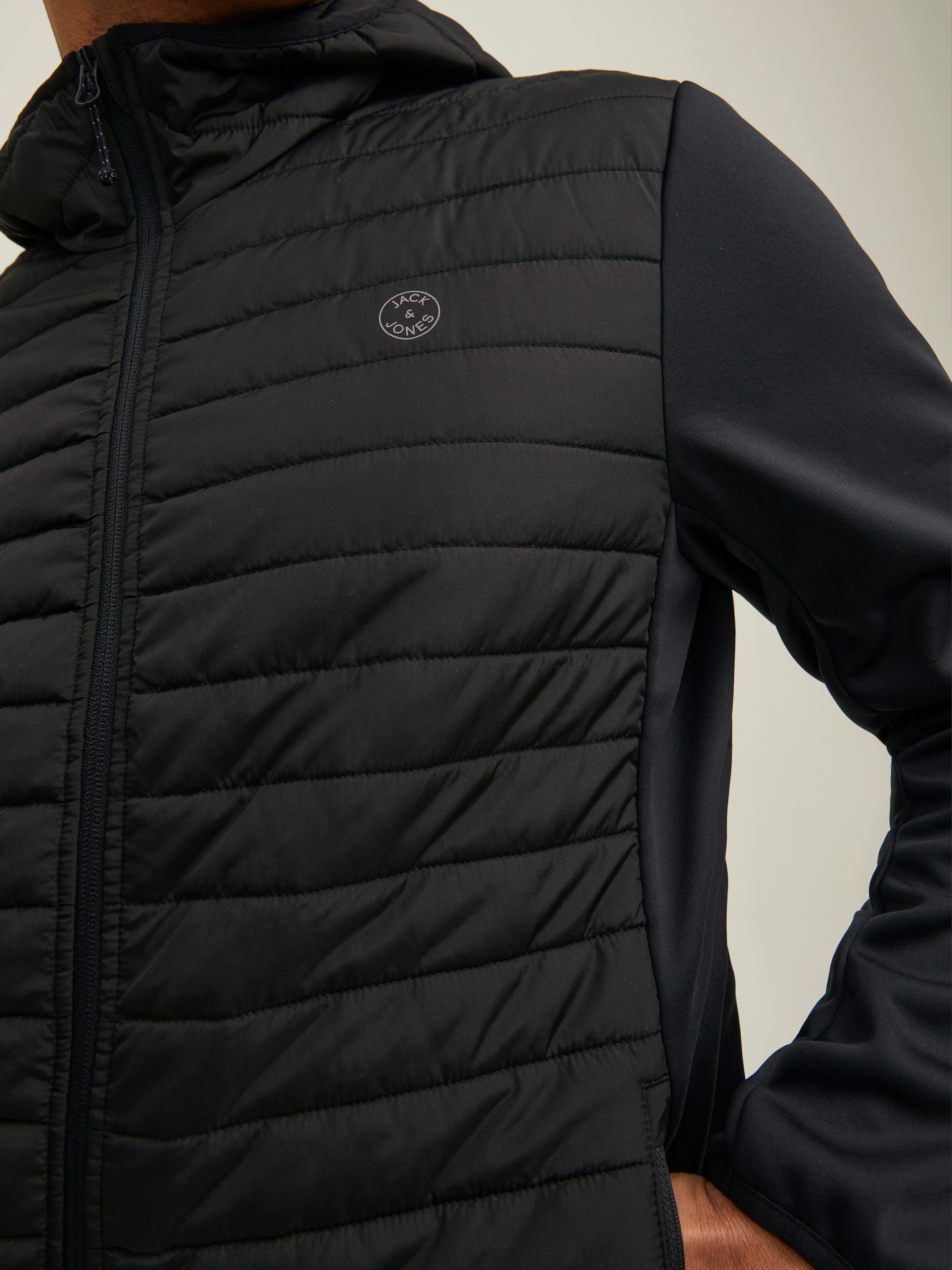 Jack & Jones Steppjacke »JJEMULTI mit Kapuze und Futter« mit Kapuze unifarben, modisch, regular fit, Polyester