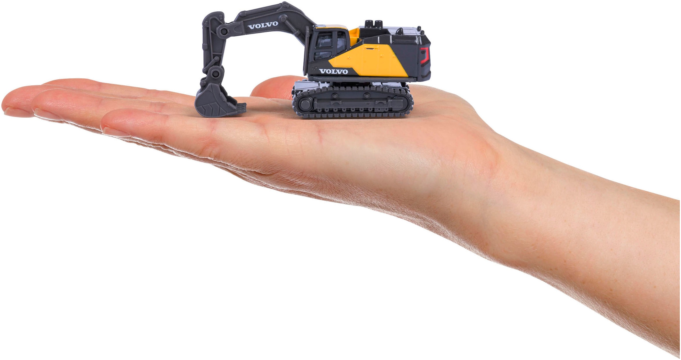 majORETTE Spielzeug-LKW »Volvo Geschenkset - Baustellenfahrzeuge 4er« exklusiv nur in diesem Set erhältlich: Kipplaster