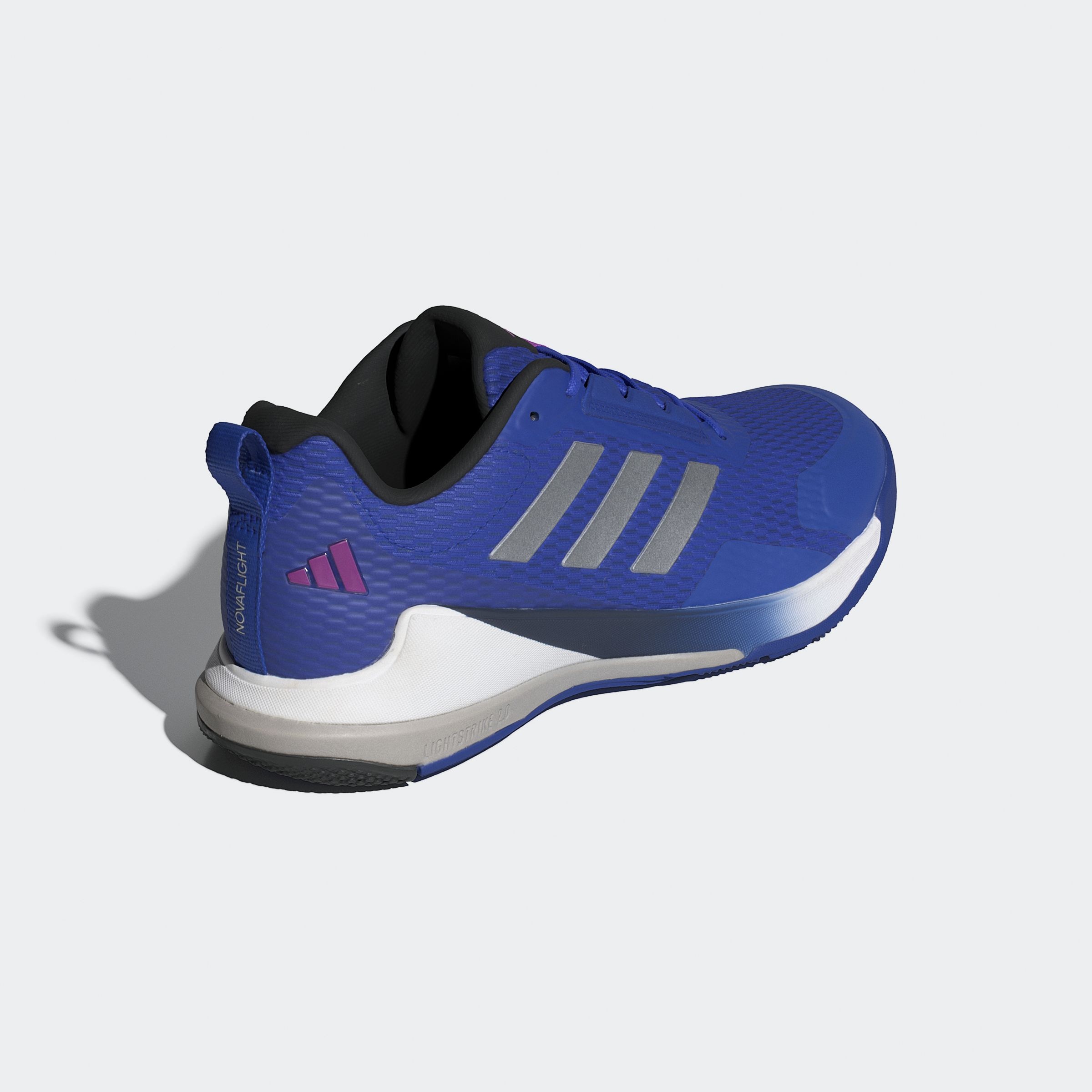 adidas Performance Hallenschuh »NOVAFLIGHT 2 INDOOR«, besonders geeignet für Handball und Volleyball