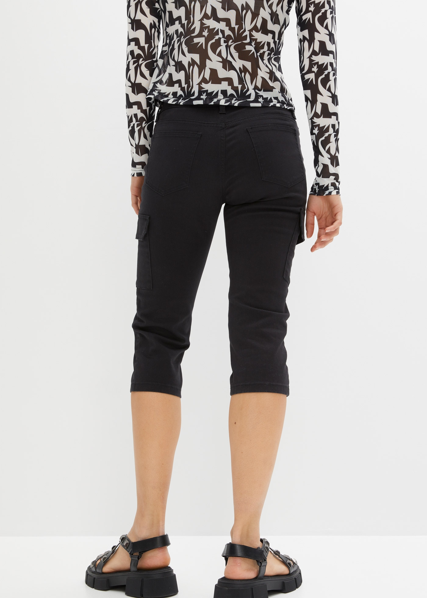 bonprix Pantalon capri  aus Baumwolle mit Elasthan, Skinny Fit, im Cargo-Look