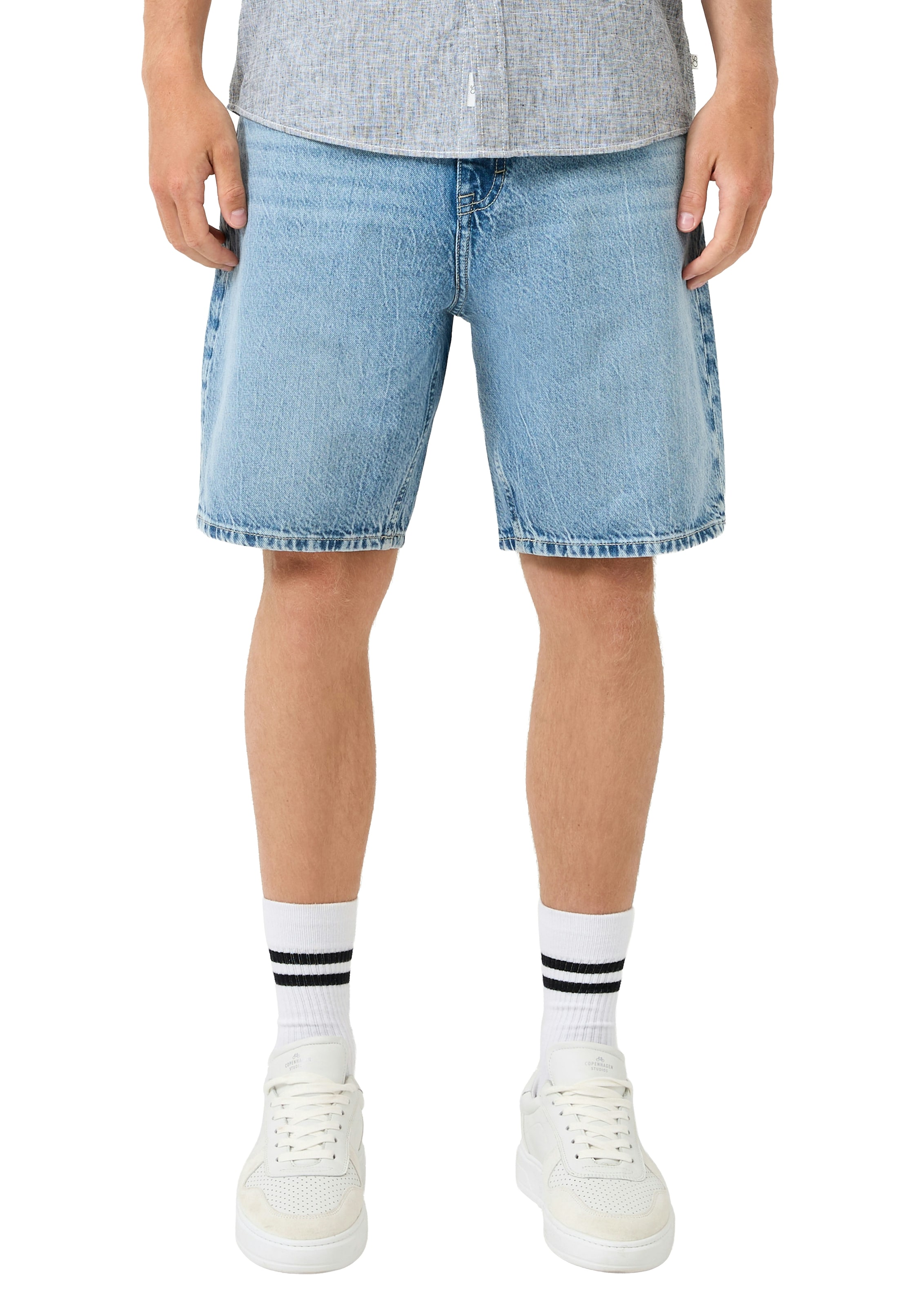 Image of QS Bermudas