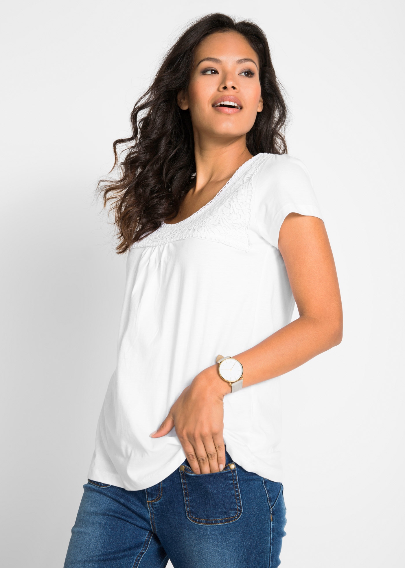 Image of bonprix T-Shirt bequeme Passform, mit Spitzenapplikation in Häkel-Optik, aus Baumwolle