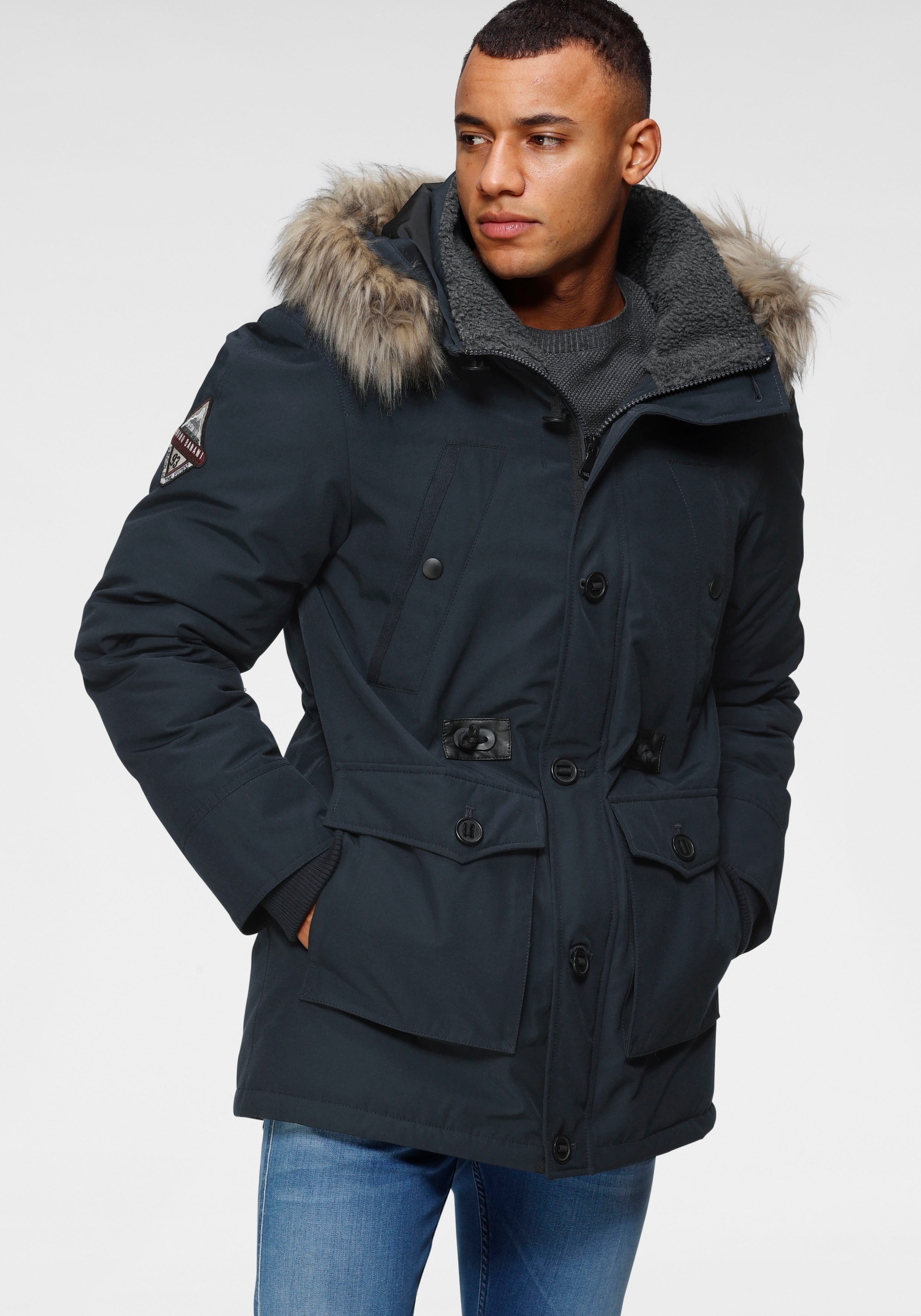 Image of Bruno Banani Parka mit Kapuze strapazierfähiges Material, abnehmbare Kapuze mit Fellimitat