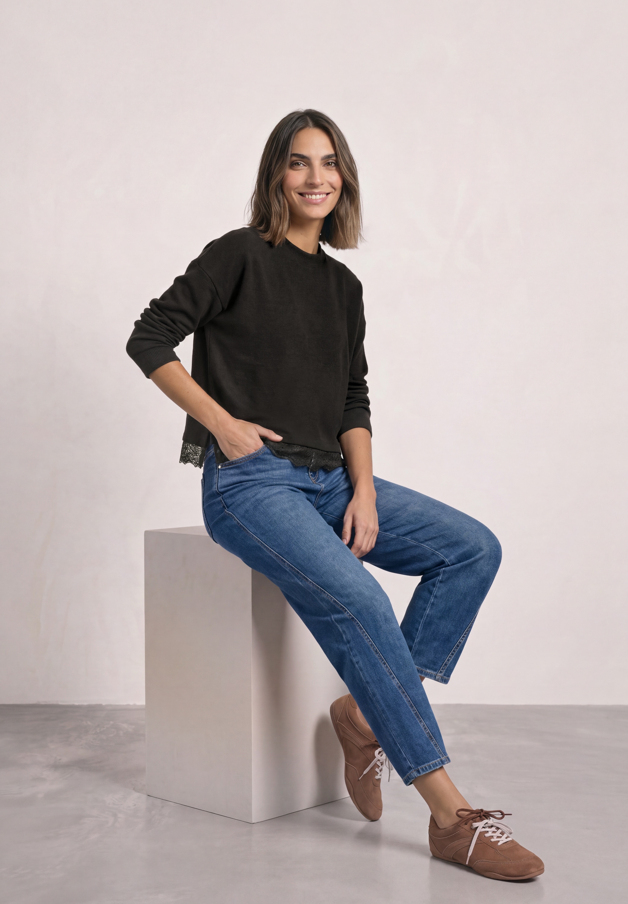STREET ONE Strickpullover Spitzenbesatz am Saum / Melange-Look
