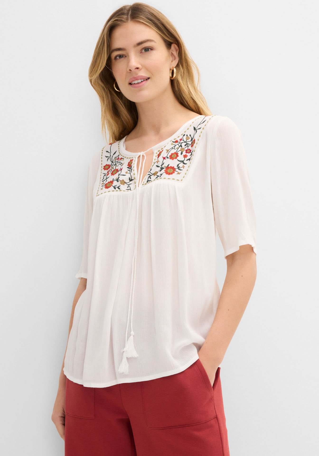 Image of bonprix Tunika Casual Stil, A-Linie Passform, Kurzarm-Design, mit Stickerei