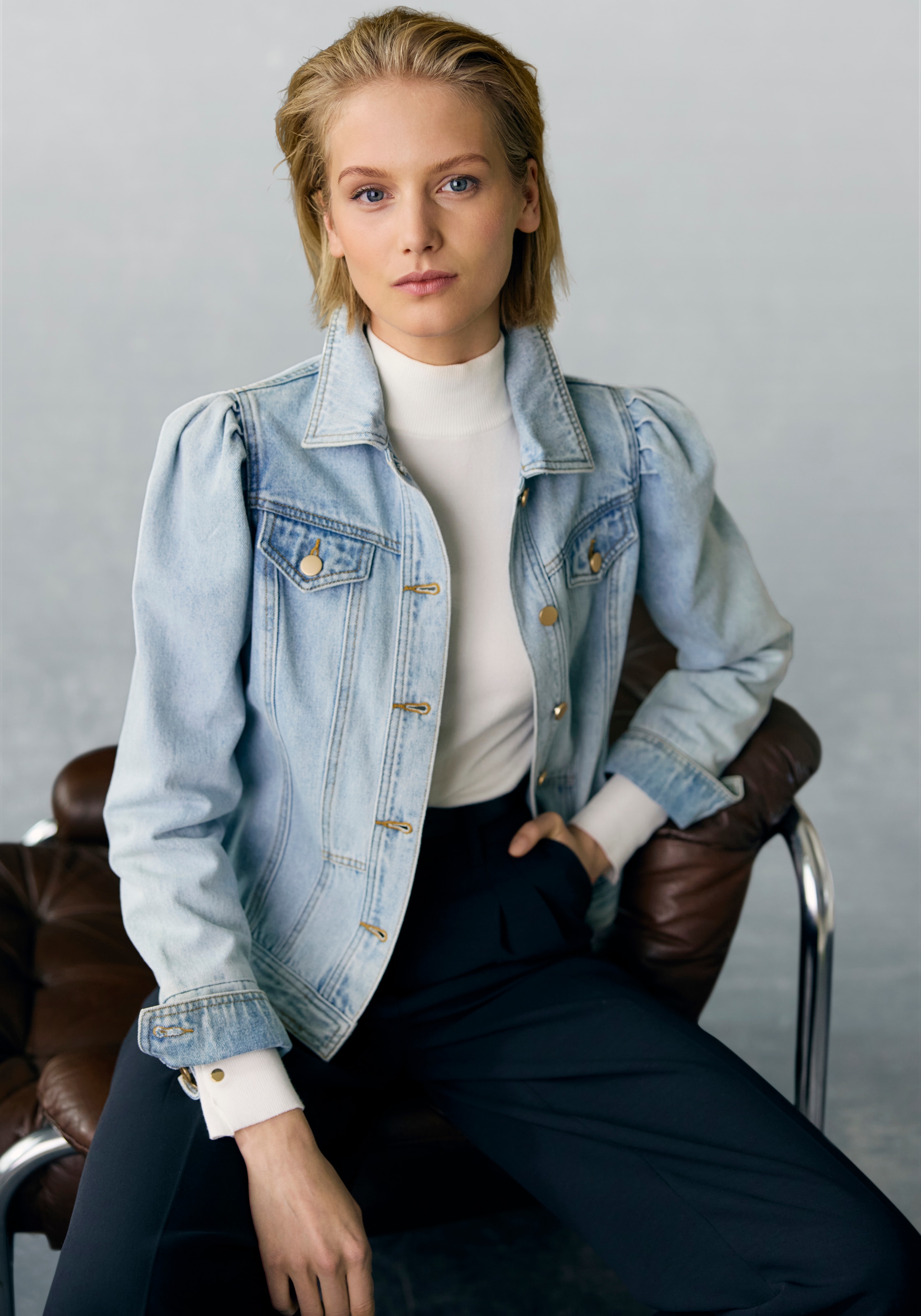 Image of Vivance Jeansjacke mit Puffärmeln und Knöpfen, Ziertaschen, Denim