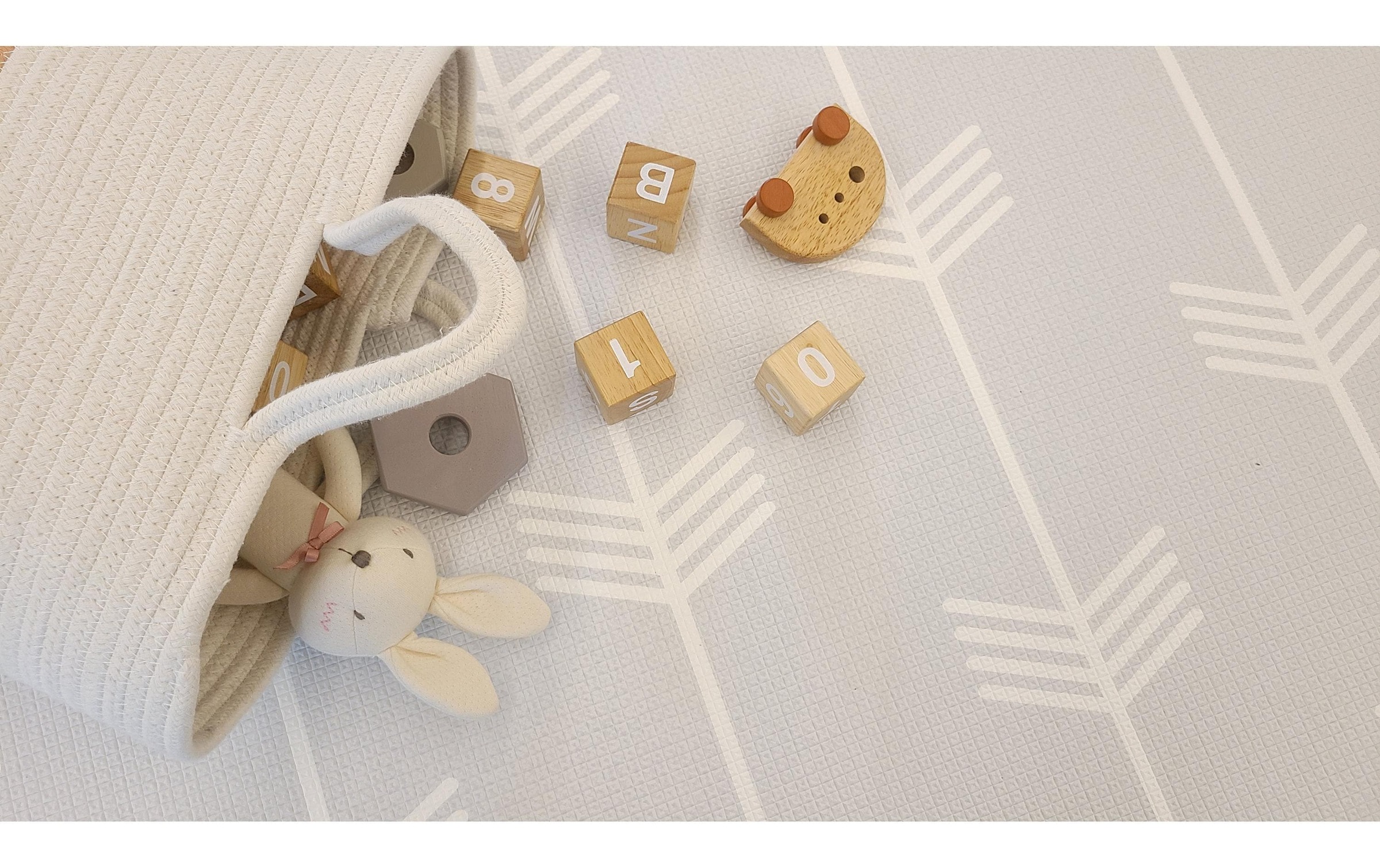 Spielmatte »BABY CARE Spielmatte Leaf & Arrow 210 x 140 cm«