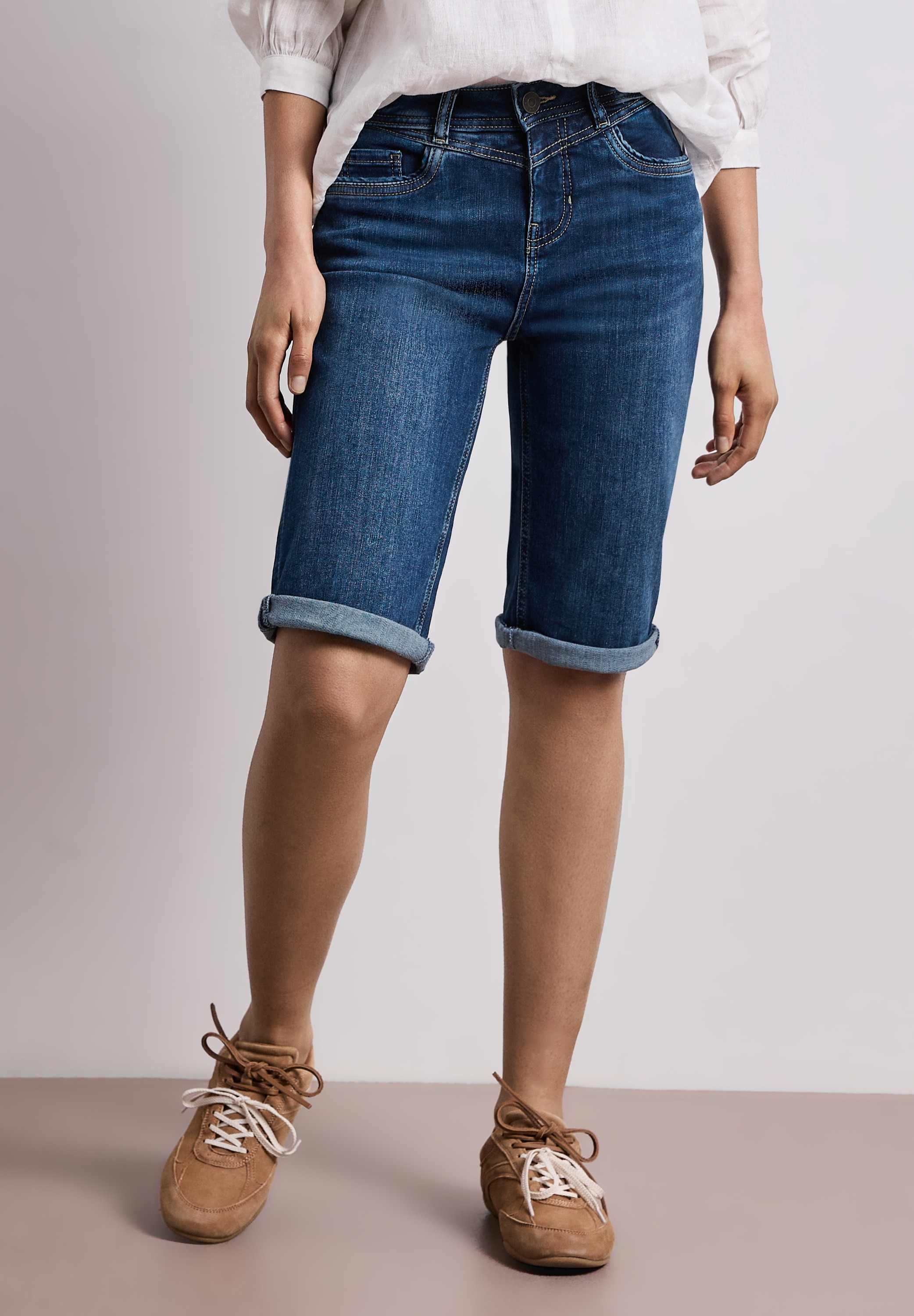 Image of STREET ONE Bermudas "Style Jane" Slim Leg Jeans-Bermuda mit Turn-Up-Detail