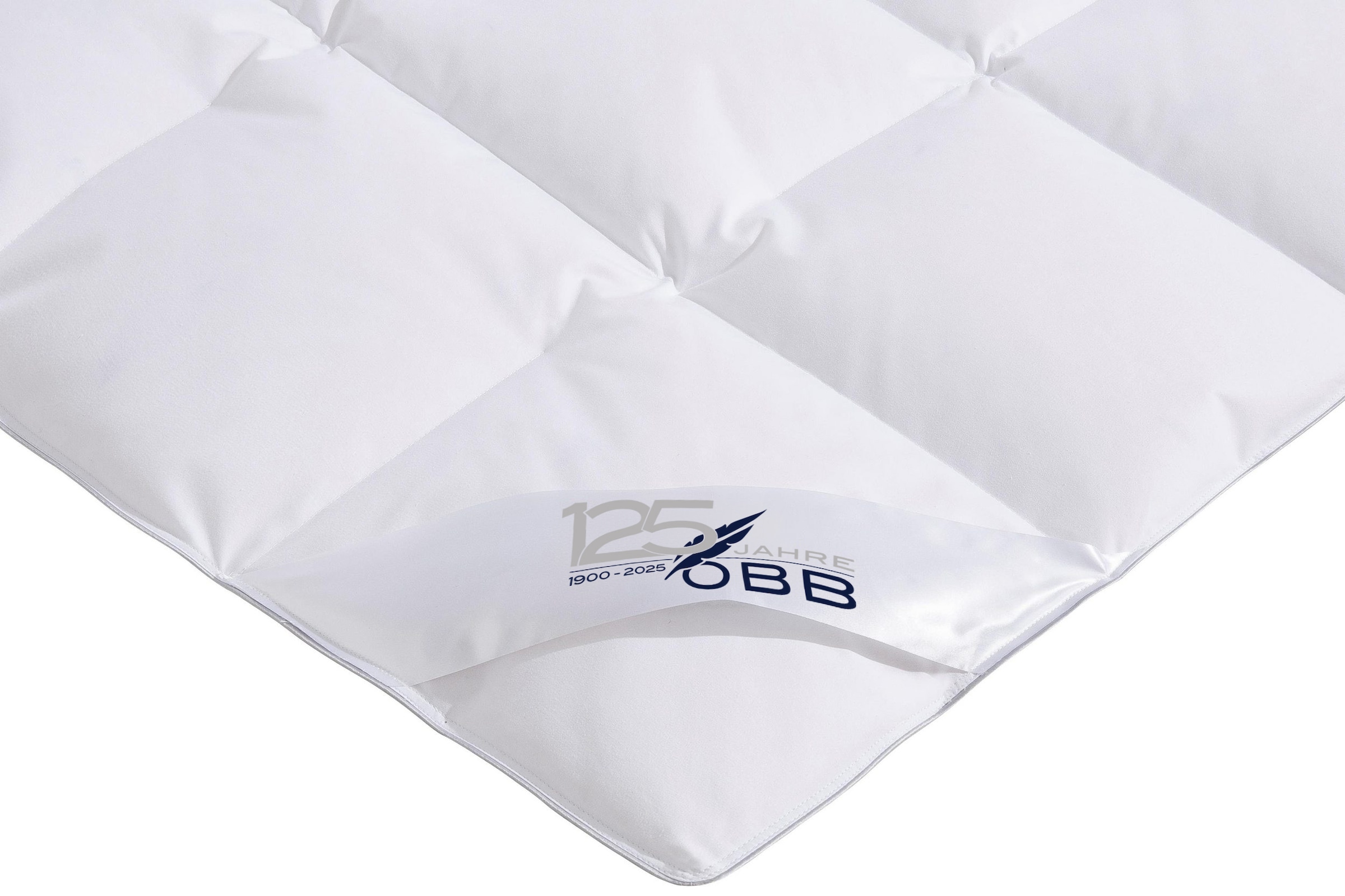 OBB Daunenbettdecke »Edition 125 Jahre, Bettdecken für Sommer und Winter, Ganzjahresdecke«. Füllung 90%Daunen, 10% Federn, Bezug 100% Baumwolle, Bettdecke 135x200 cm, 155x220 cm & weitere Grössen, Made in Germany