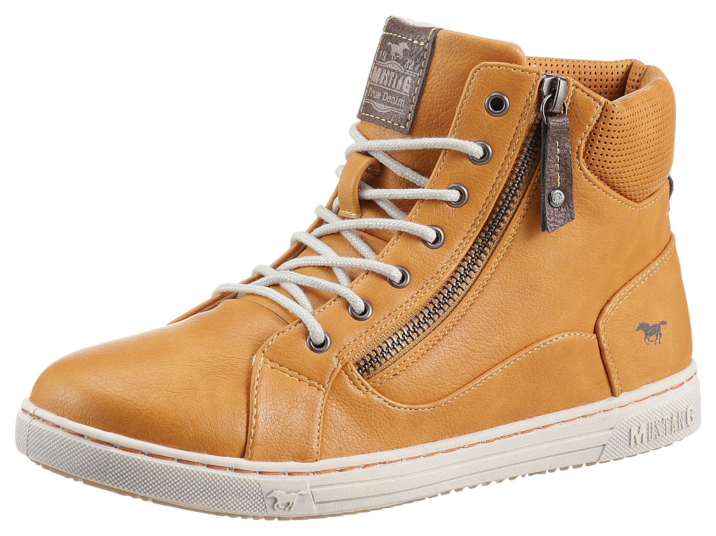 Image of Mustang Shoes Sneaker, mit gepolsterter, herausnehmbarer Innensohle bei Ackermann Versand Schweiz