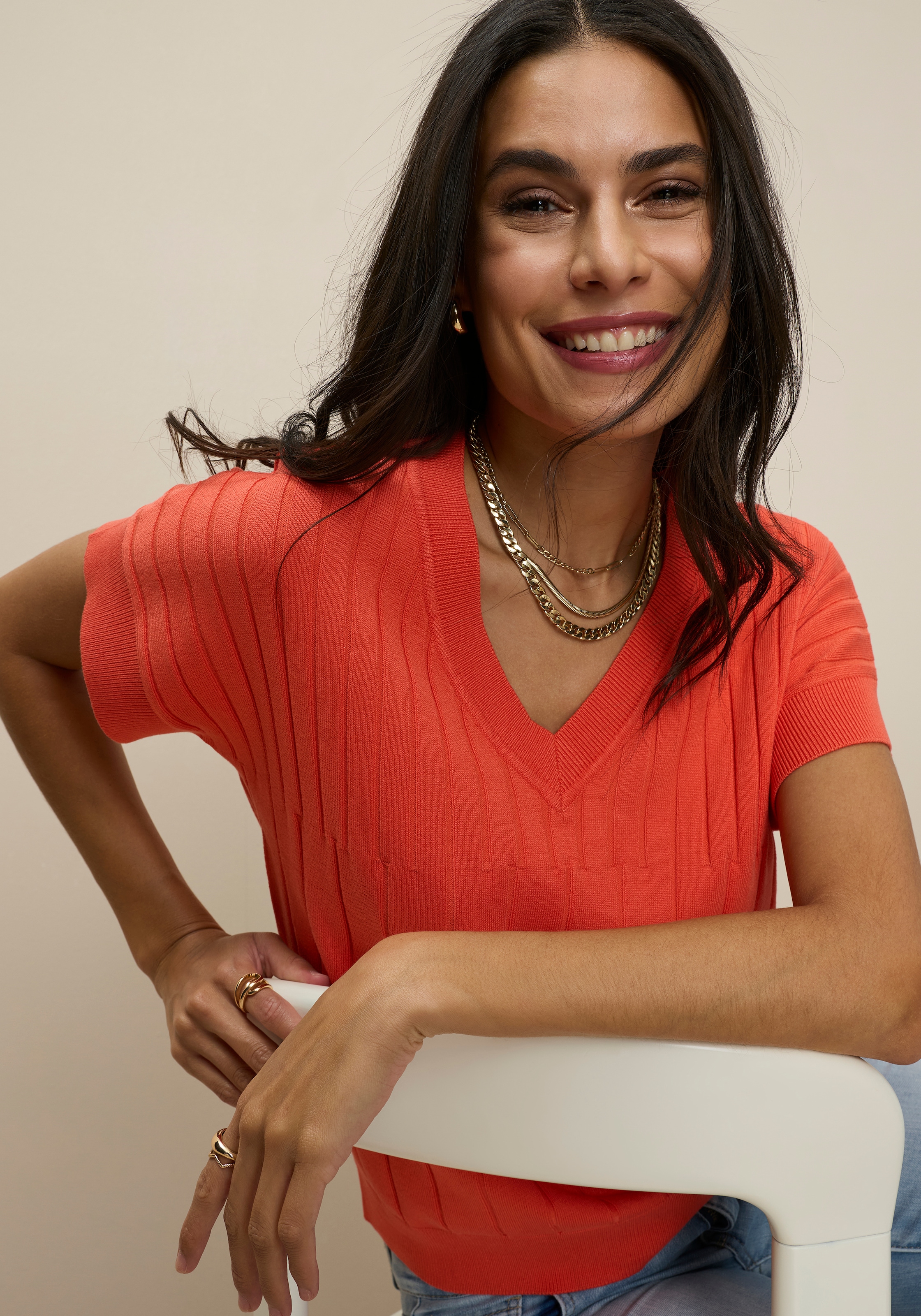 Tamaris Pull à manches courtes mit Streifenstruktur und lässigem Schnitt