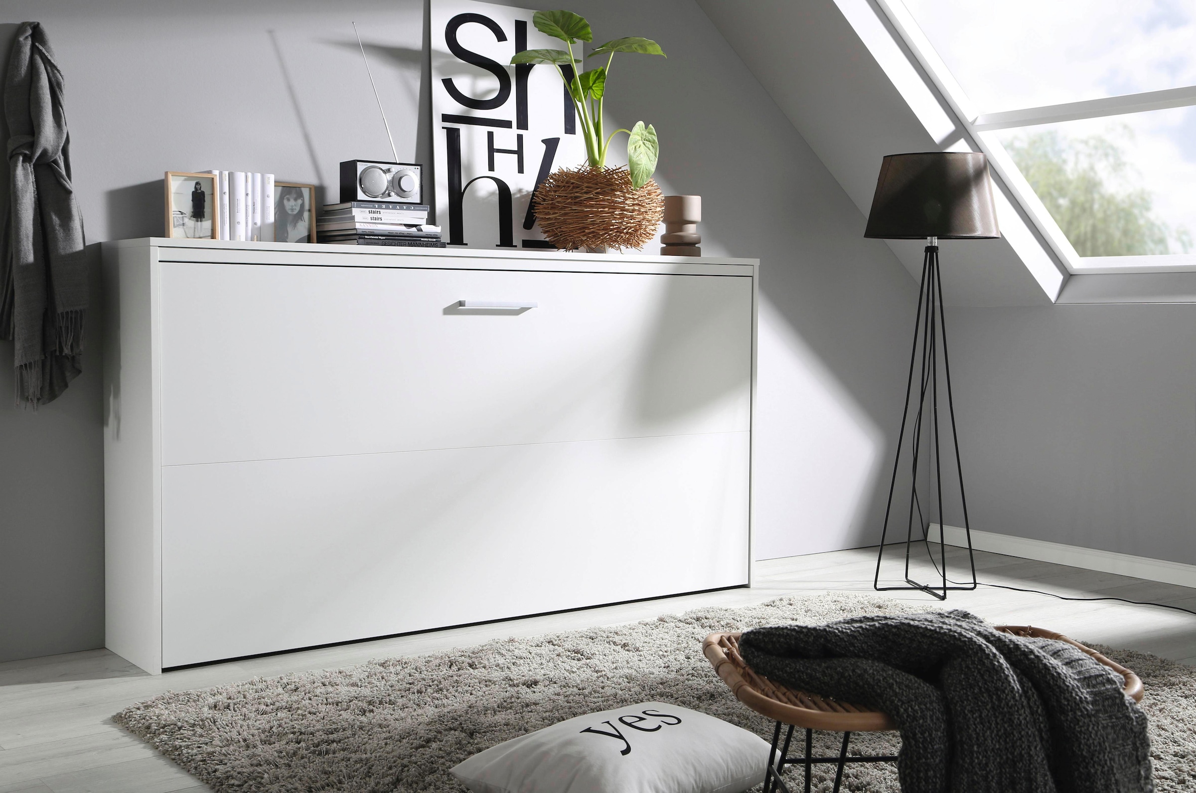 rauch Schrankbett »Bett Einzelbett Klappbett Gästebett Ausziehbett ALBERO« inklusive Lattenrost, Grösse: 90x200 cm,  besonders platzsparend, ausziehbar mit Metallfixierung MADE IN GERMANY
