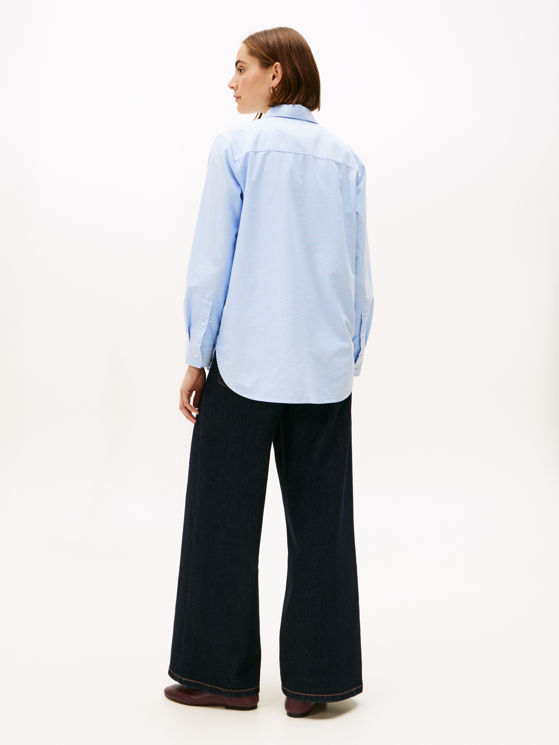 Tommy Hilfiger Hemdbluse »OXFORD RELAXED FIT SHIRT mit Hemdblusenkragen und Stickerei« Baumwolle, relaxed fit