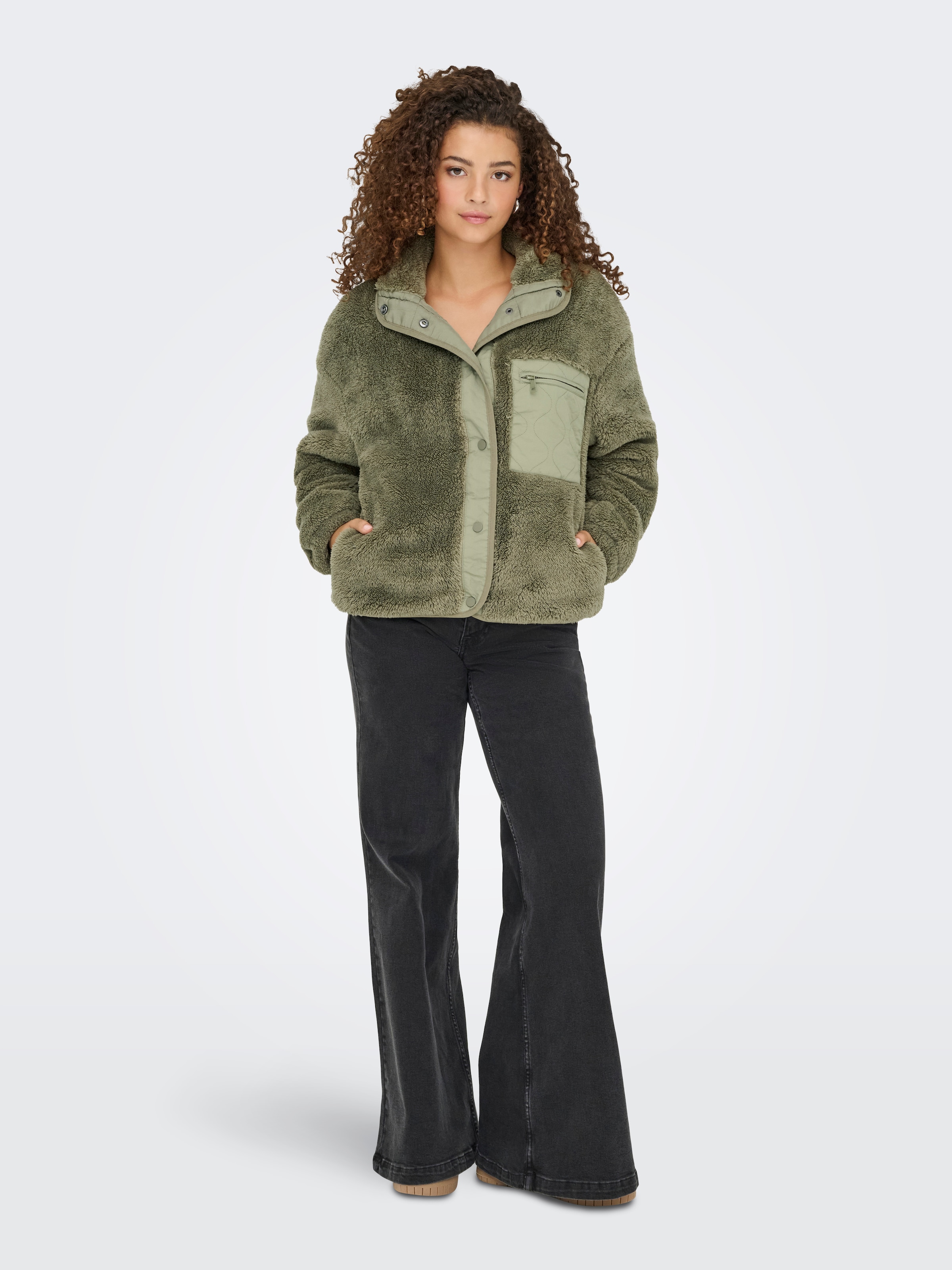 ONLY Veste d'extérieur »ONLCONTACT LIFE OVERSIZED CC OTW« ohne Kapuze