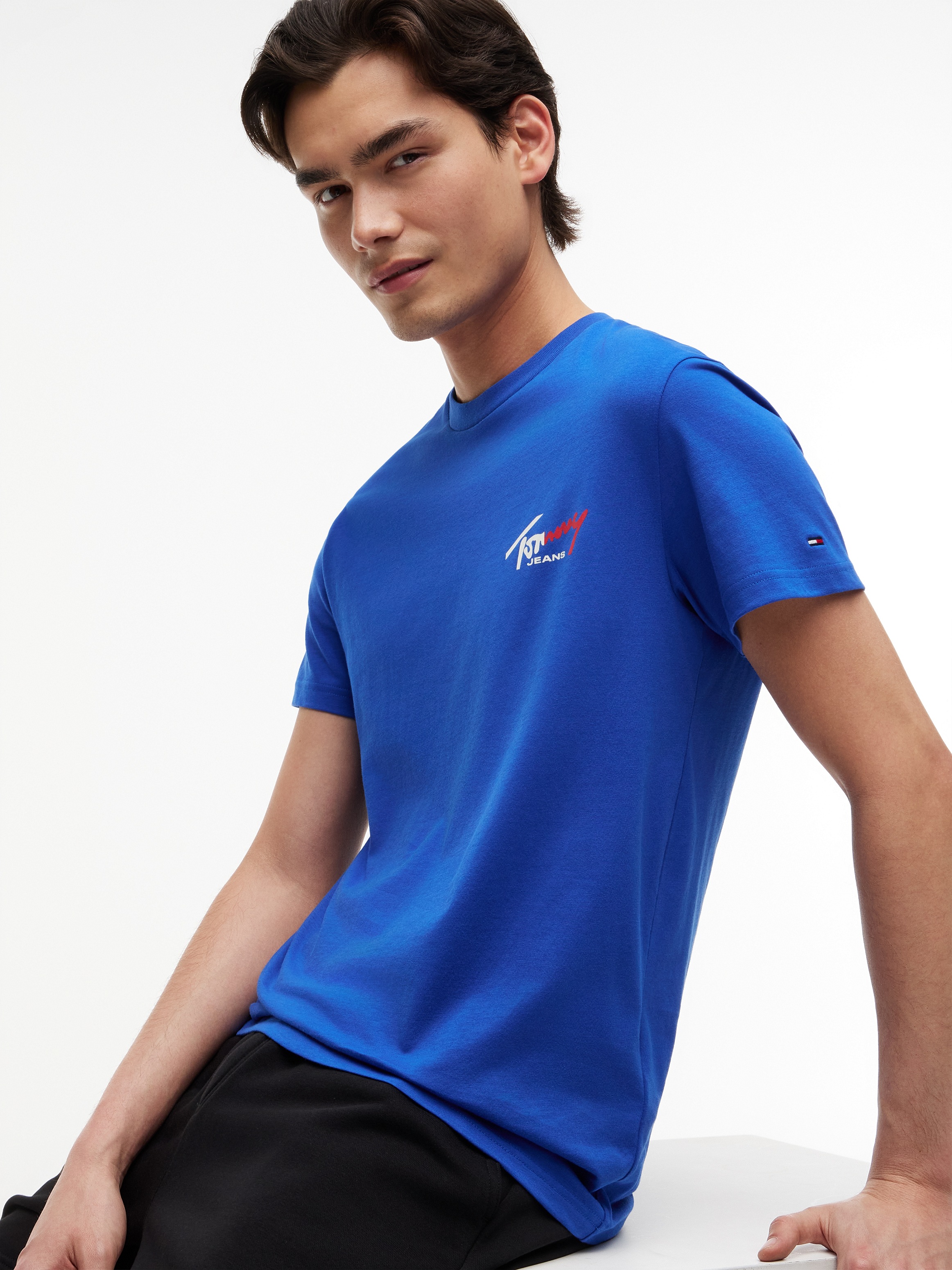 Tommy Jeans T-Shirt »TJM SLIM FIT SIGN CHEST« mit Markenprint