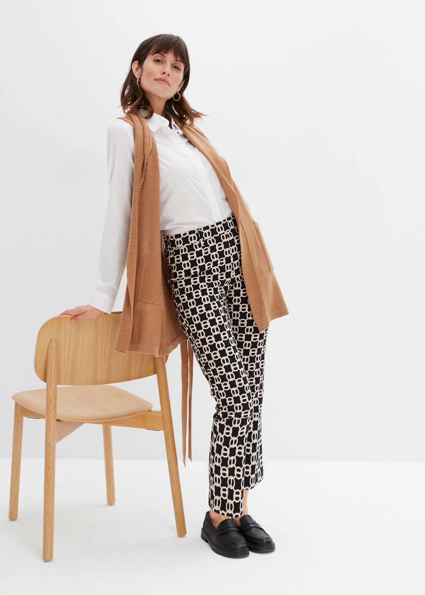 bonprix Stretch-Hose  elastisches Material, schmale Passform, 7/8 Beinlänge