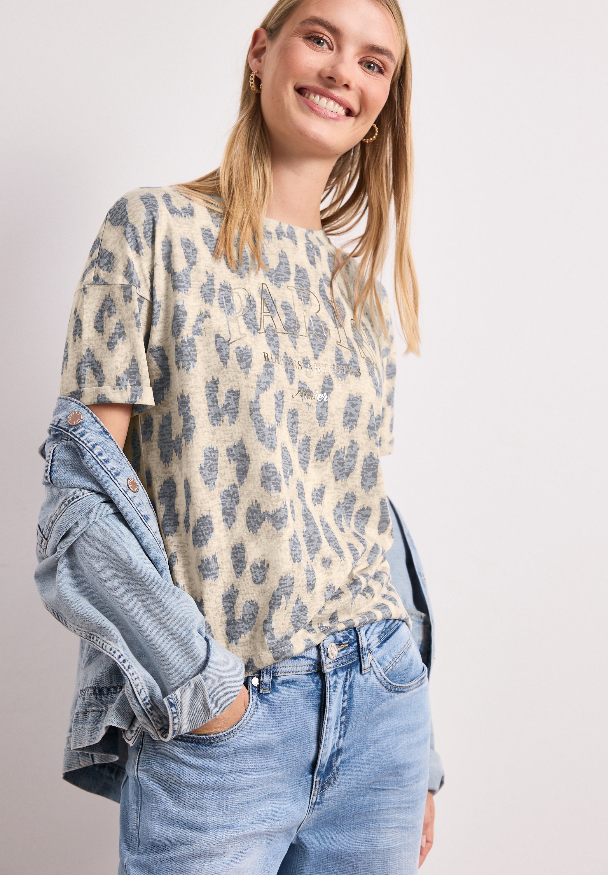 Image of STREET ONE Kurzarmshirt Sommershirt im Ausbrenner-Look mit Leo-Print
