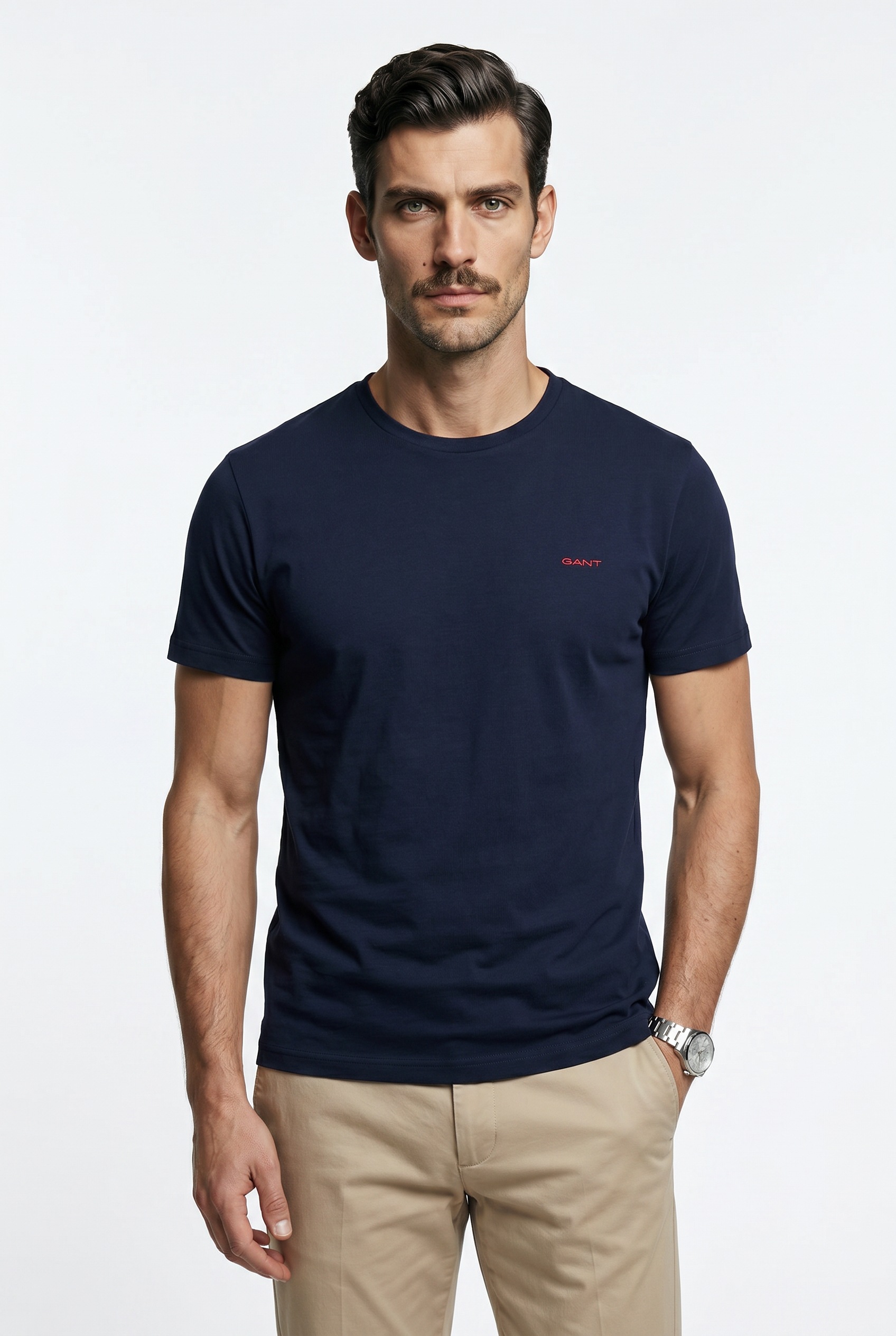 Gant T-Shirt »CONTRAST LOGO« Regular fit mit Rundhalsausschnitt