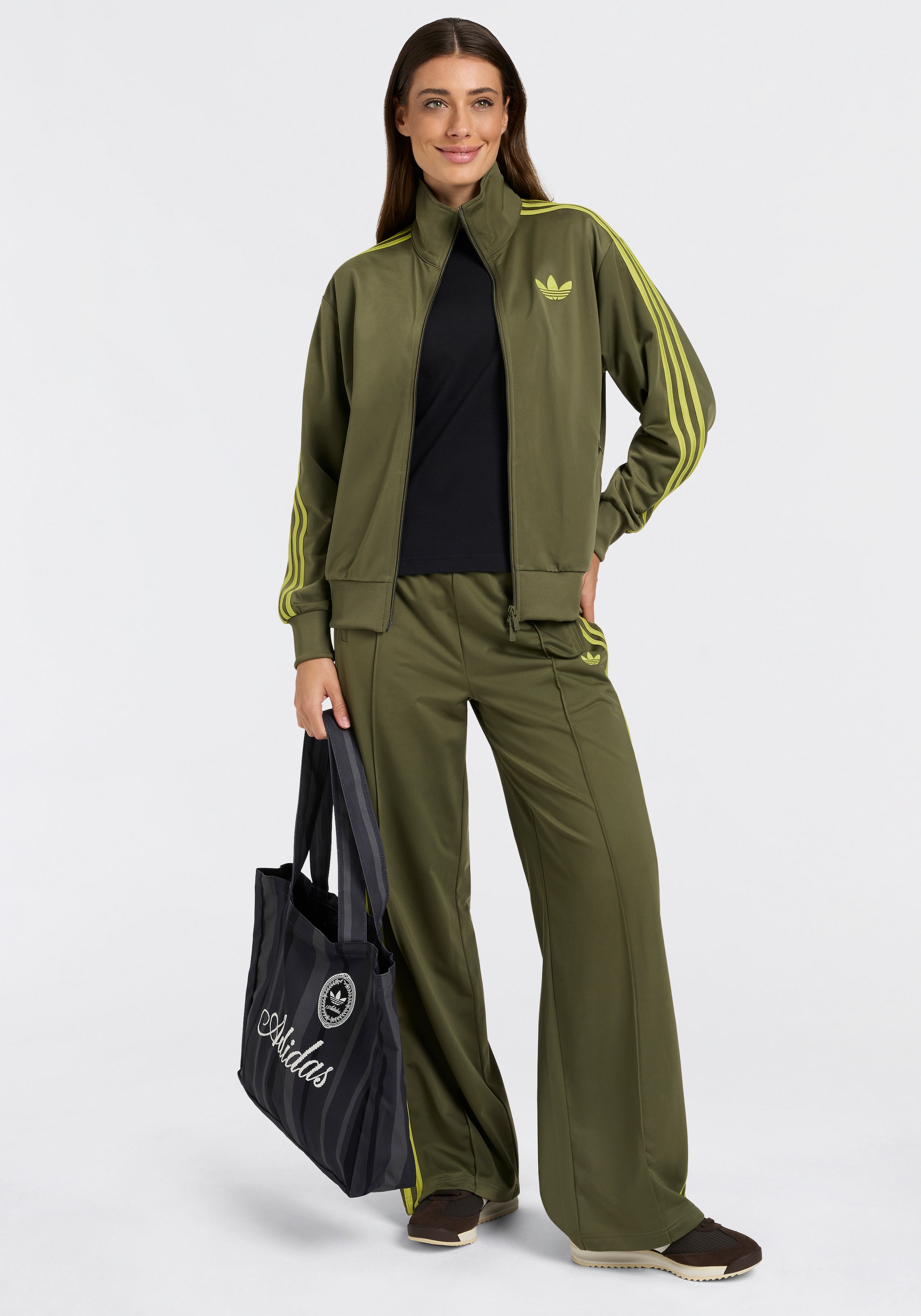 adidas Originals Veste d'entraînement »FB TT LOOSE« FIREBIRD, coupe ample