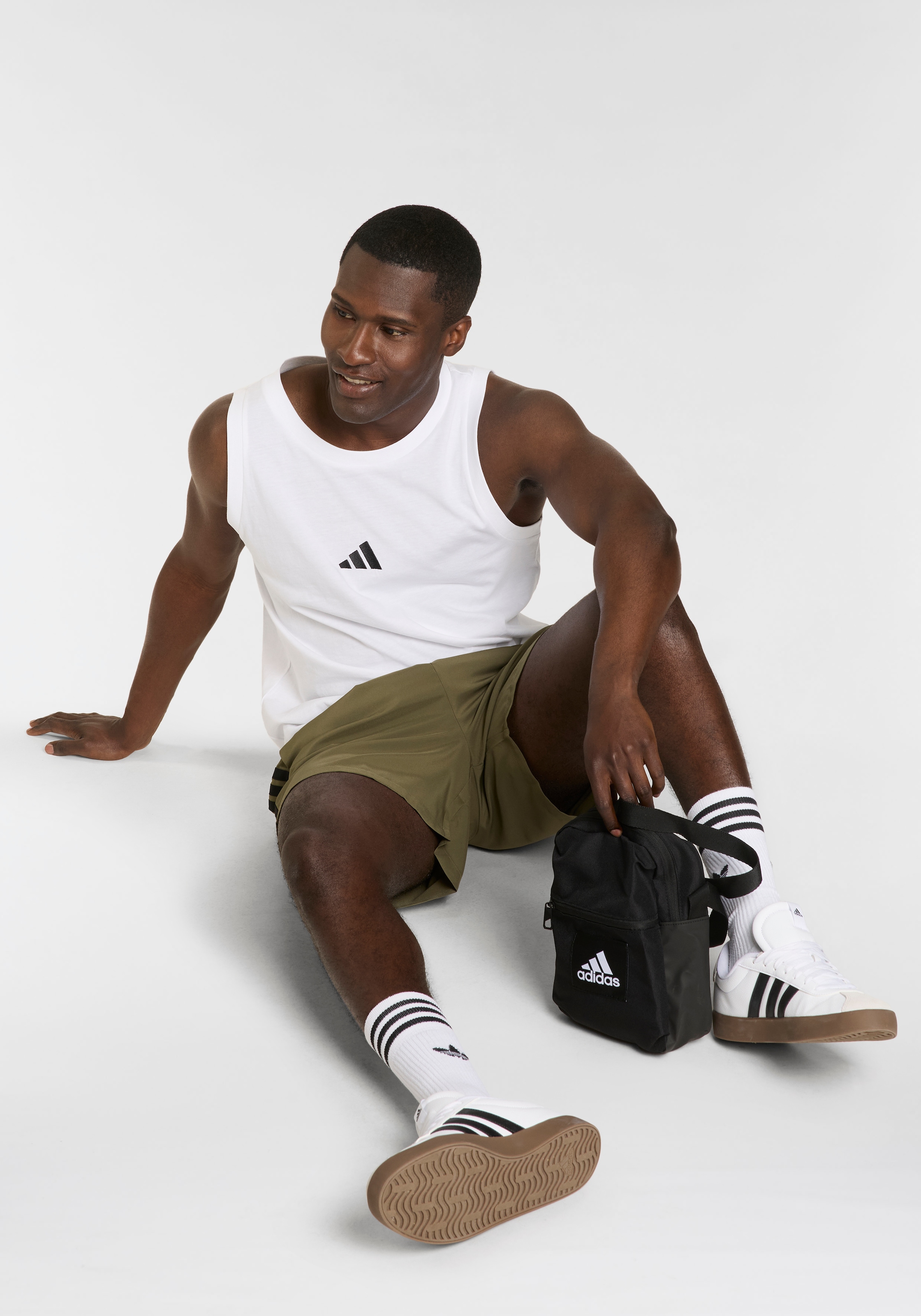 adidas Sportswear Débardeur »M SL TANK« col rond, sans fermeture, en coton