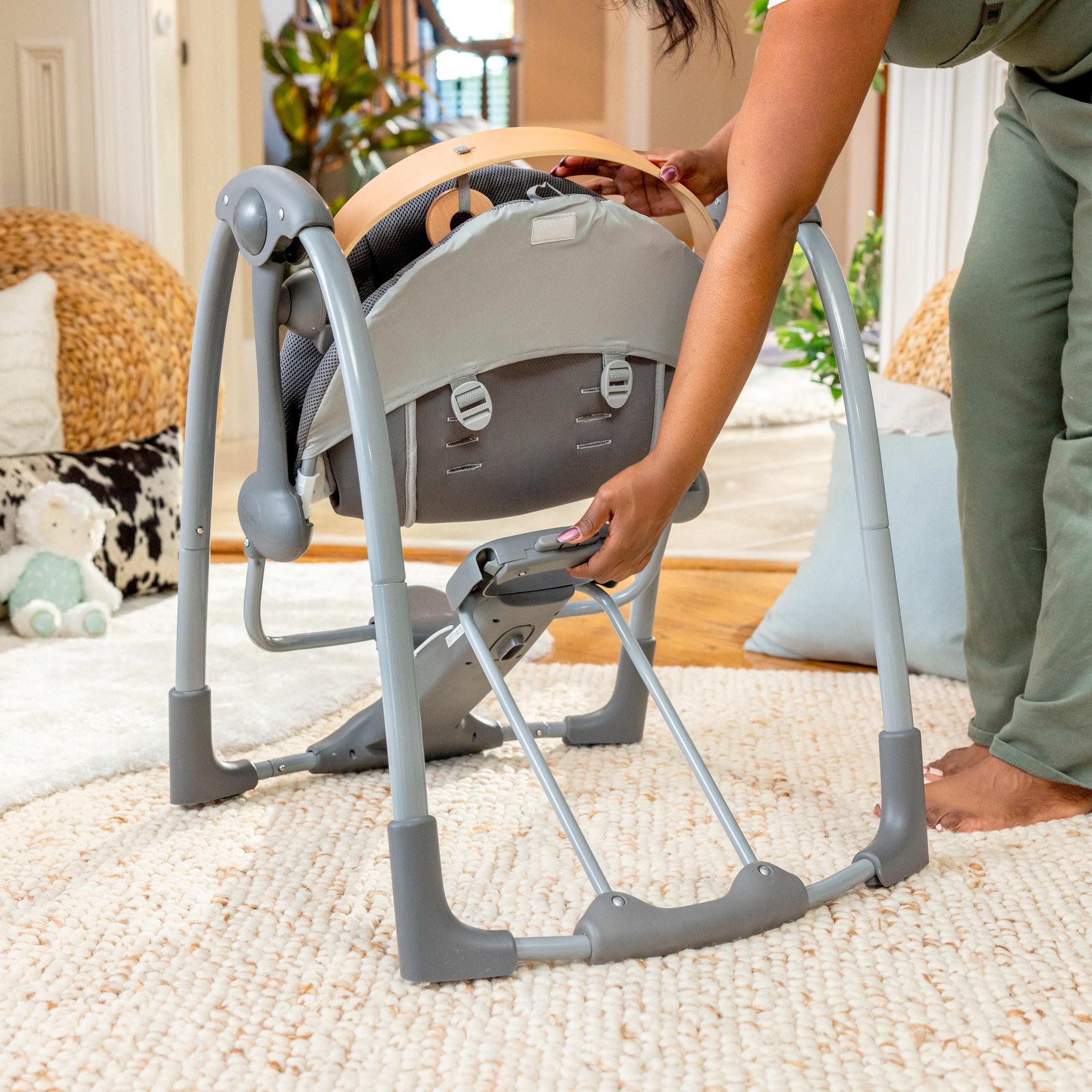 ingenuity Babywippe »Every Season™ Swing 'n Go Portable Swing™ - Wesley™« bis 9 kg mit Musik und Geräuschen