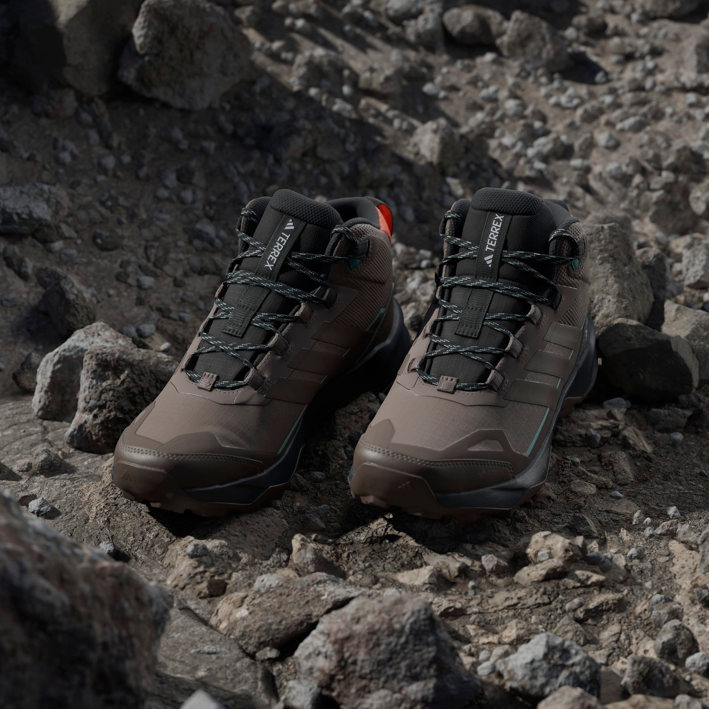 adidas TERREX Wanderschuh »TERREX SKYCHASER AX5 MID GORE-TEX E«, wasserdicht