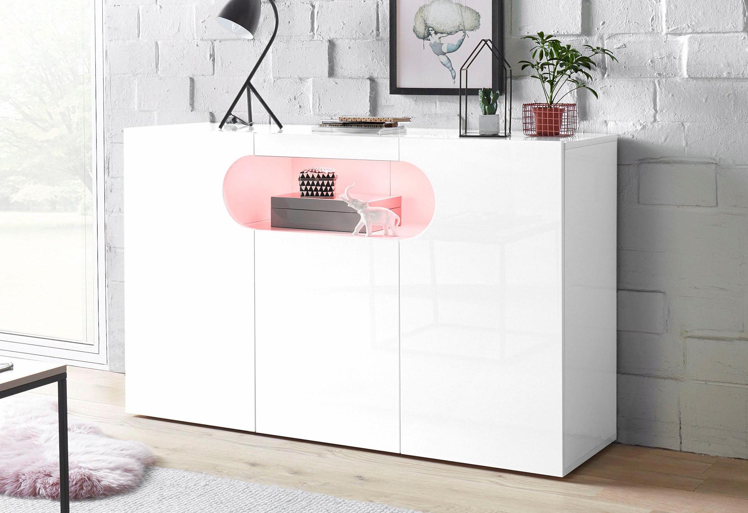 INOSIGN Sideboard »Real,Vitrine,Kommode,Schrank,Breite 130 cm komplett hochglanz lackiert«, mit 3 Türen davon 2 abgerundet, die ein ovales offenes Fach bilden