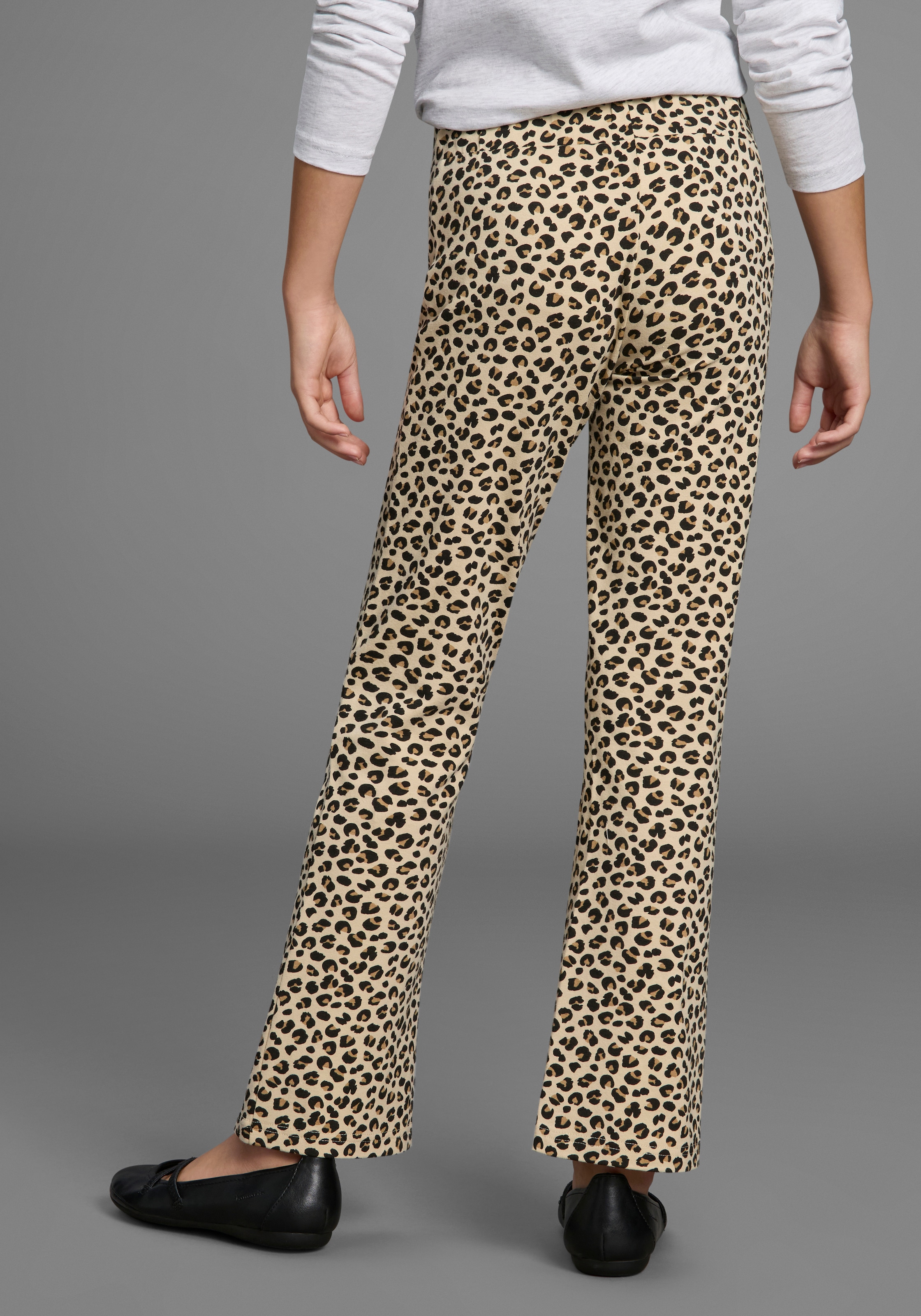 KIDSWORLD Jazzpants »Leggings mit Schlag«, Jazzpants Bootcut, Leoprint