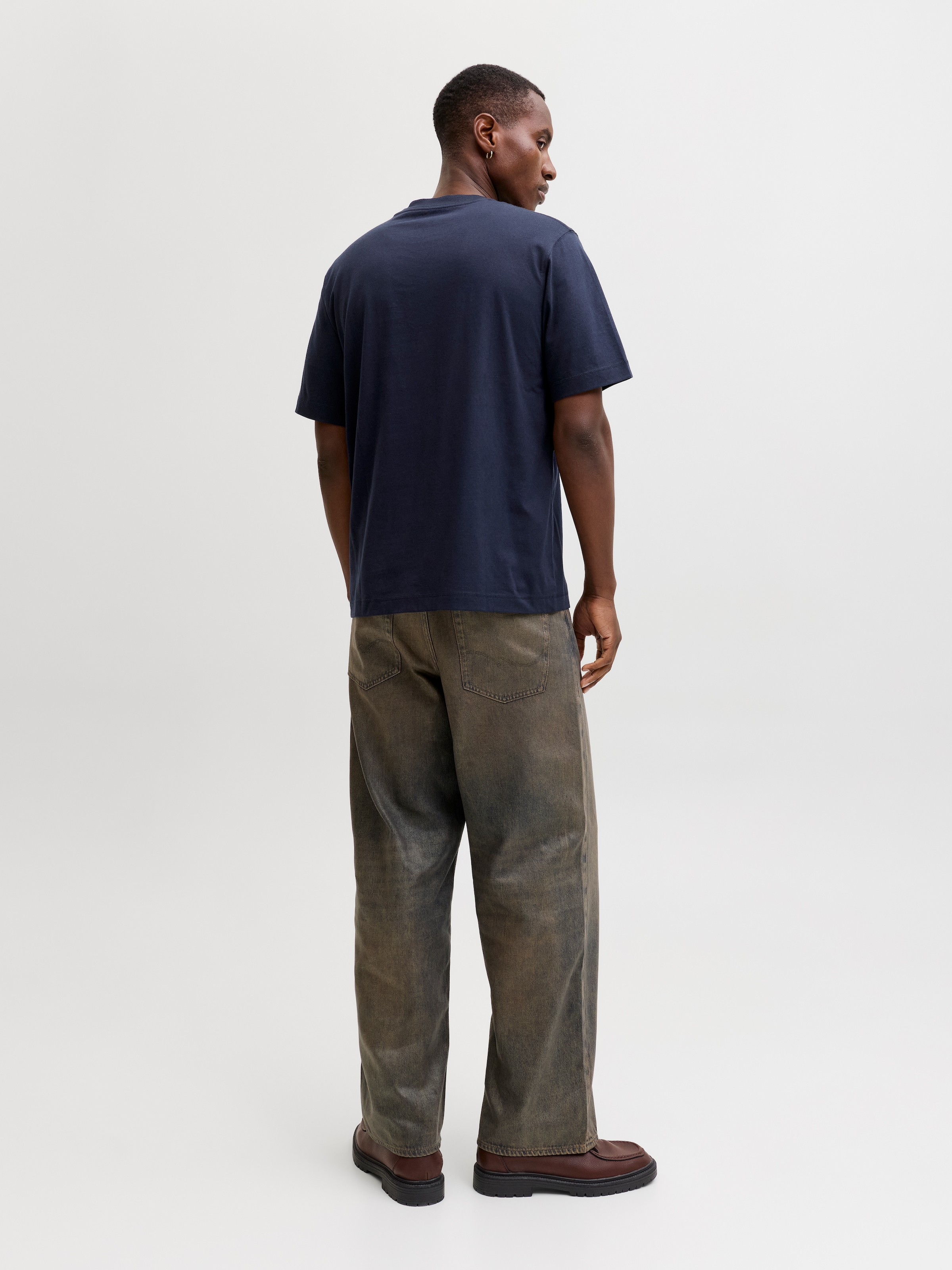 Jack & Jones Rundhalsshirt »JORNORREBRO EMB TEE SS CREW NECK NOOS« Baumwolle, locker geschnitten