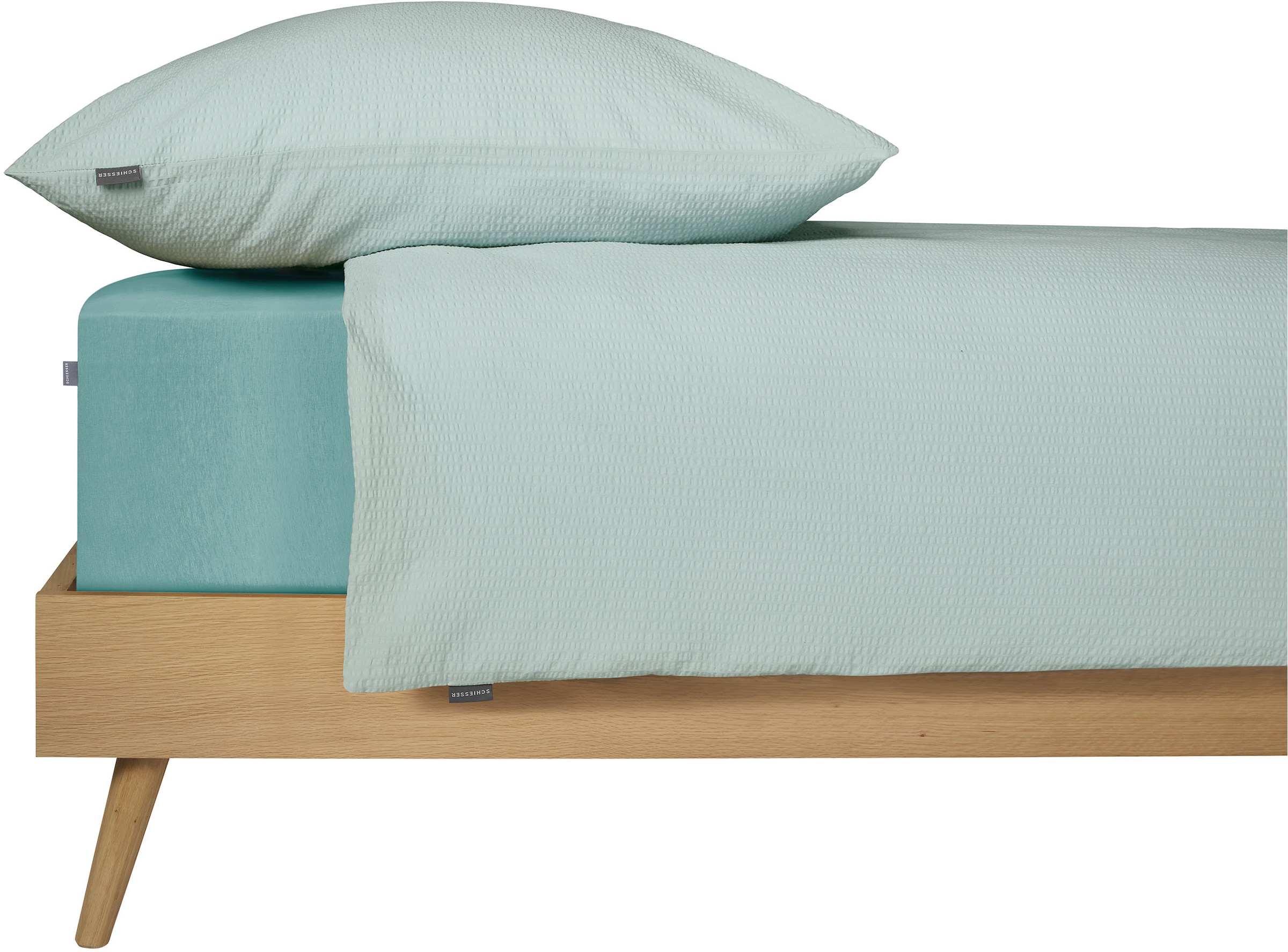 Schiesser Bettwäsche »Laura aus Baumwoll-Seersucker in zarten Farbtönen« 2 Stk. Made in Green