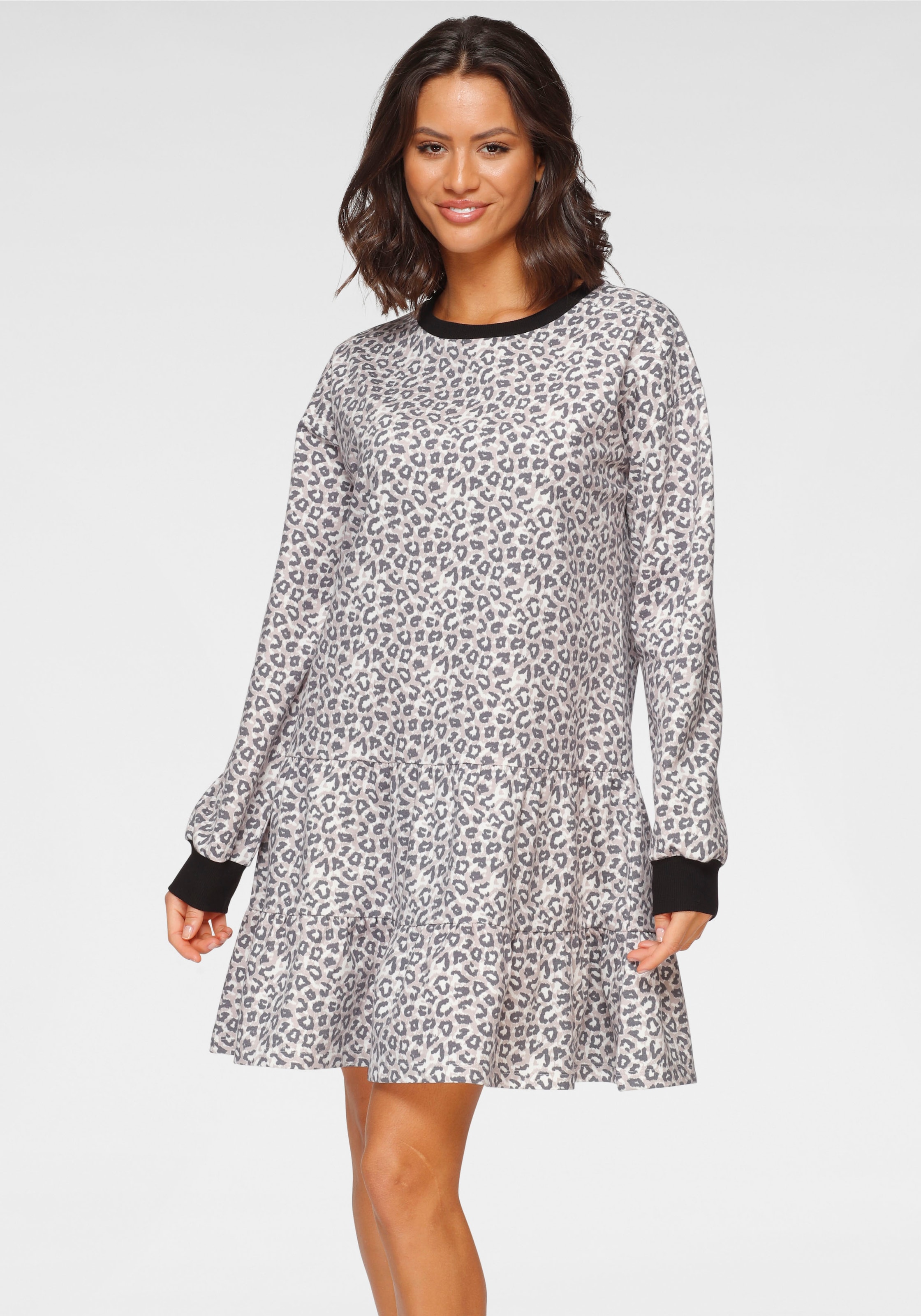 Image of LASCANA Sweatkleid mit schönem Animal-Print