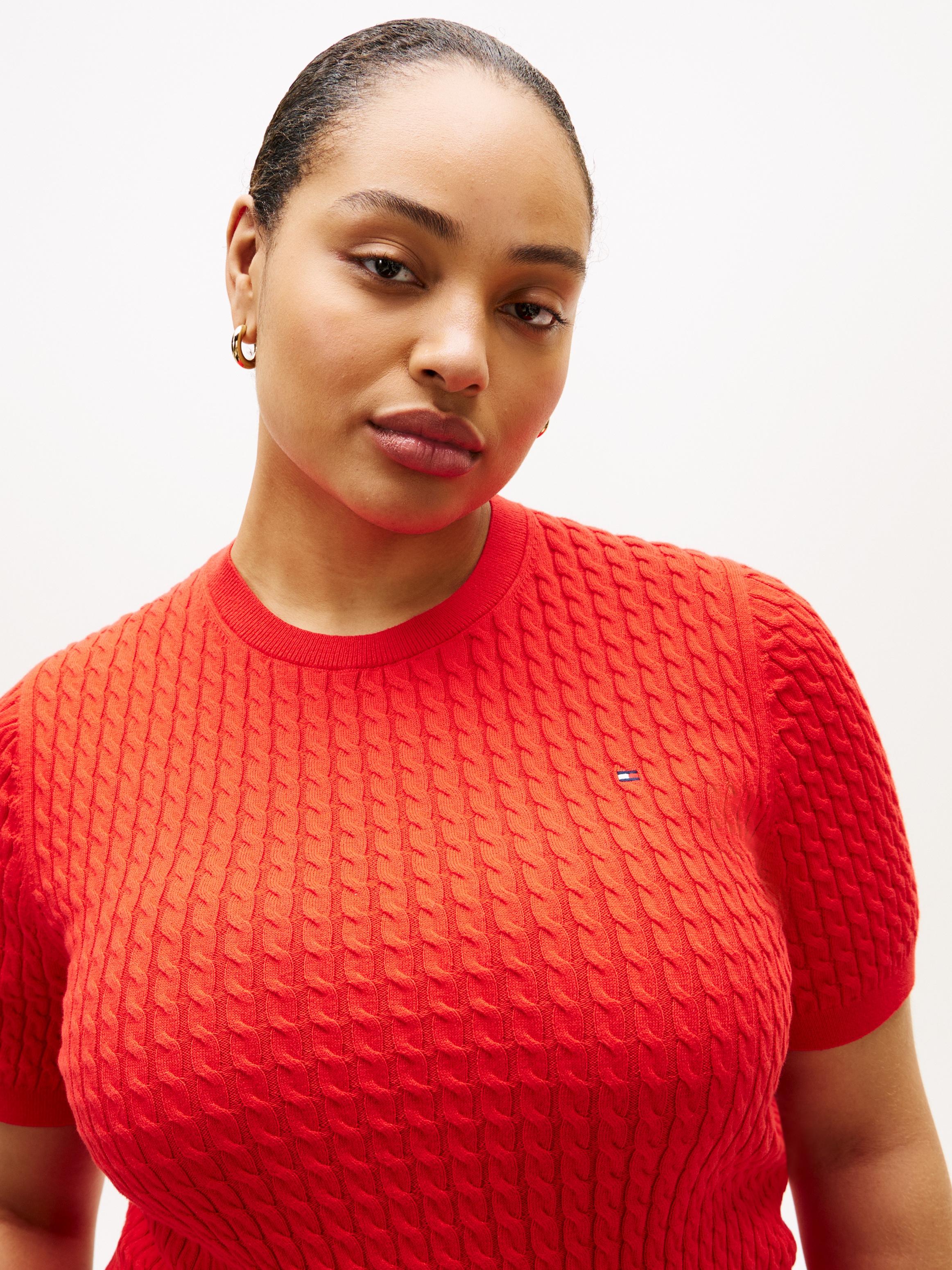 Tommy Hilfiger Curve Pull à col rond »CRV CO CABLE FINE GG CNK S/S SWT« in grossen Grössen, mit Zopfmuster