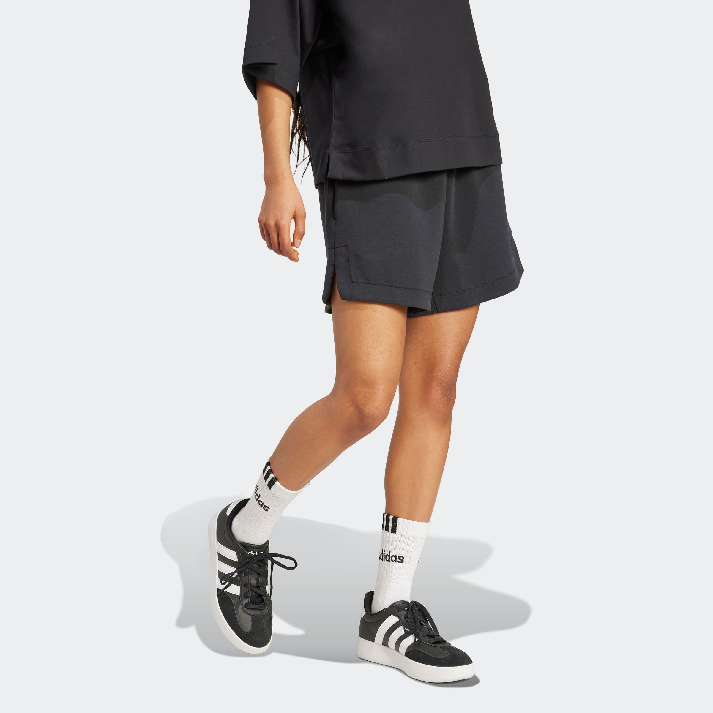 Image of adidas Sportswear Shorts "SOFT LUX LOOSE" mit Kordelverschluss, aus Polyester, Modal, Baumwolle und Elasthan