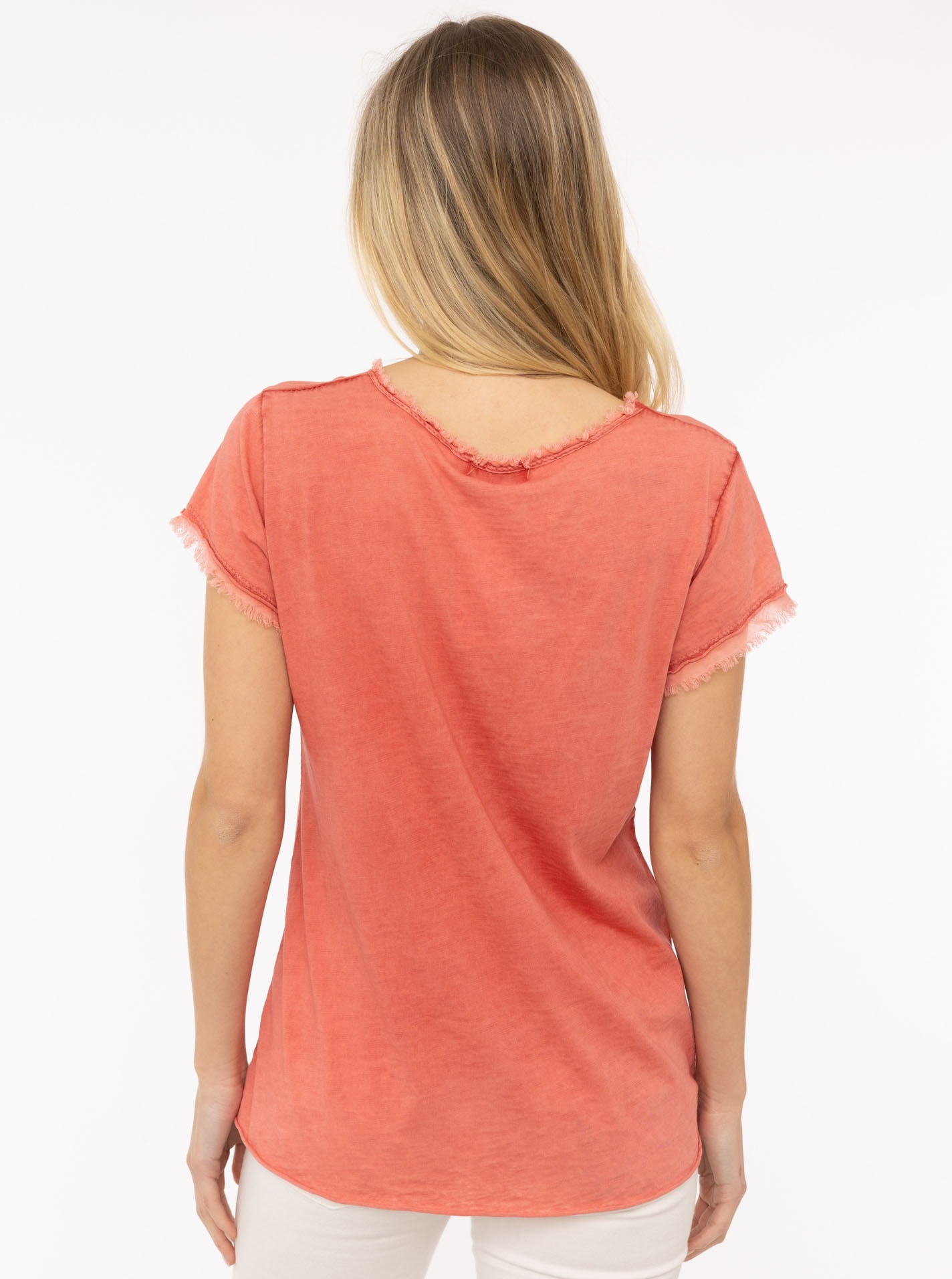 Zwillingsherz T-Shirt »"Positive Mind"«, mit V-Neck, Stempeldruck und Saum im Used-Look