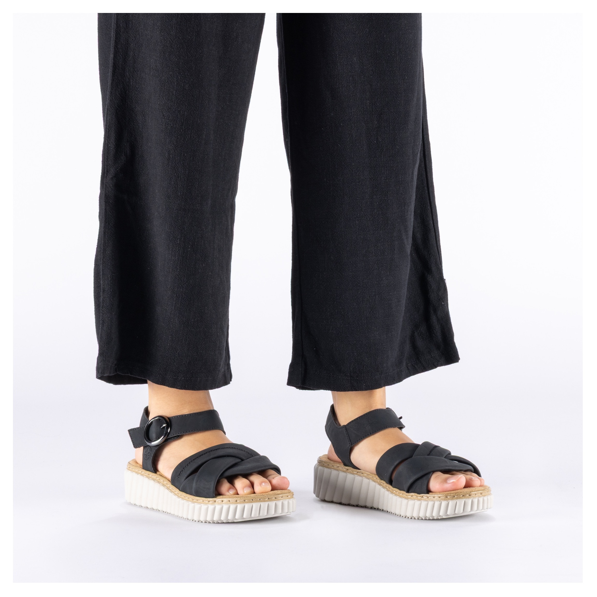 Rieker Sandales compensées  Chaussure à scratch, chaussure d'été, sandale plateforme avec éléments décoratifs