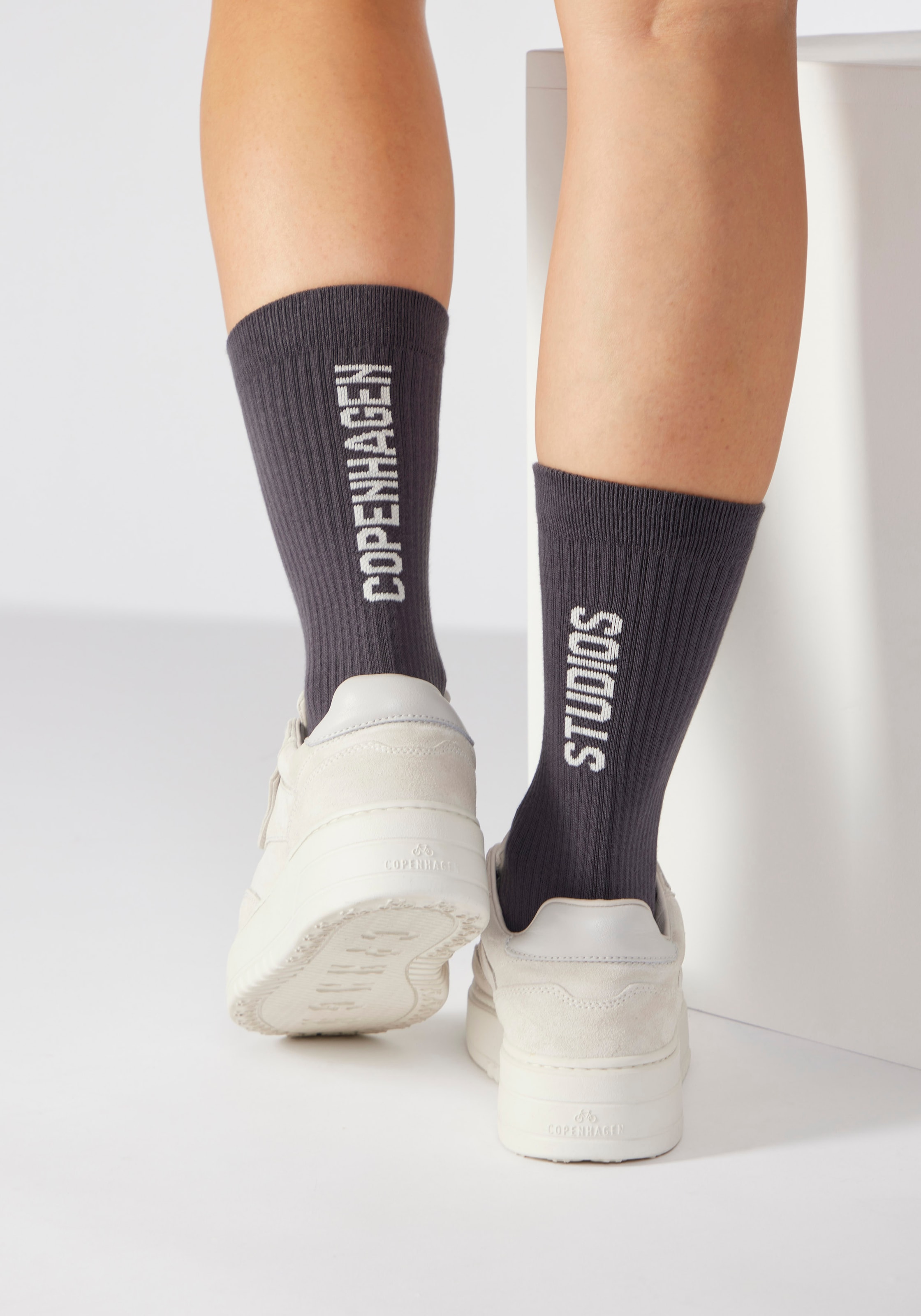 Copenhagen Studios Tennissocken Packung, 3 Stk. tlg. mit grossem Schriftzug