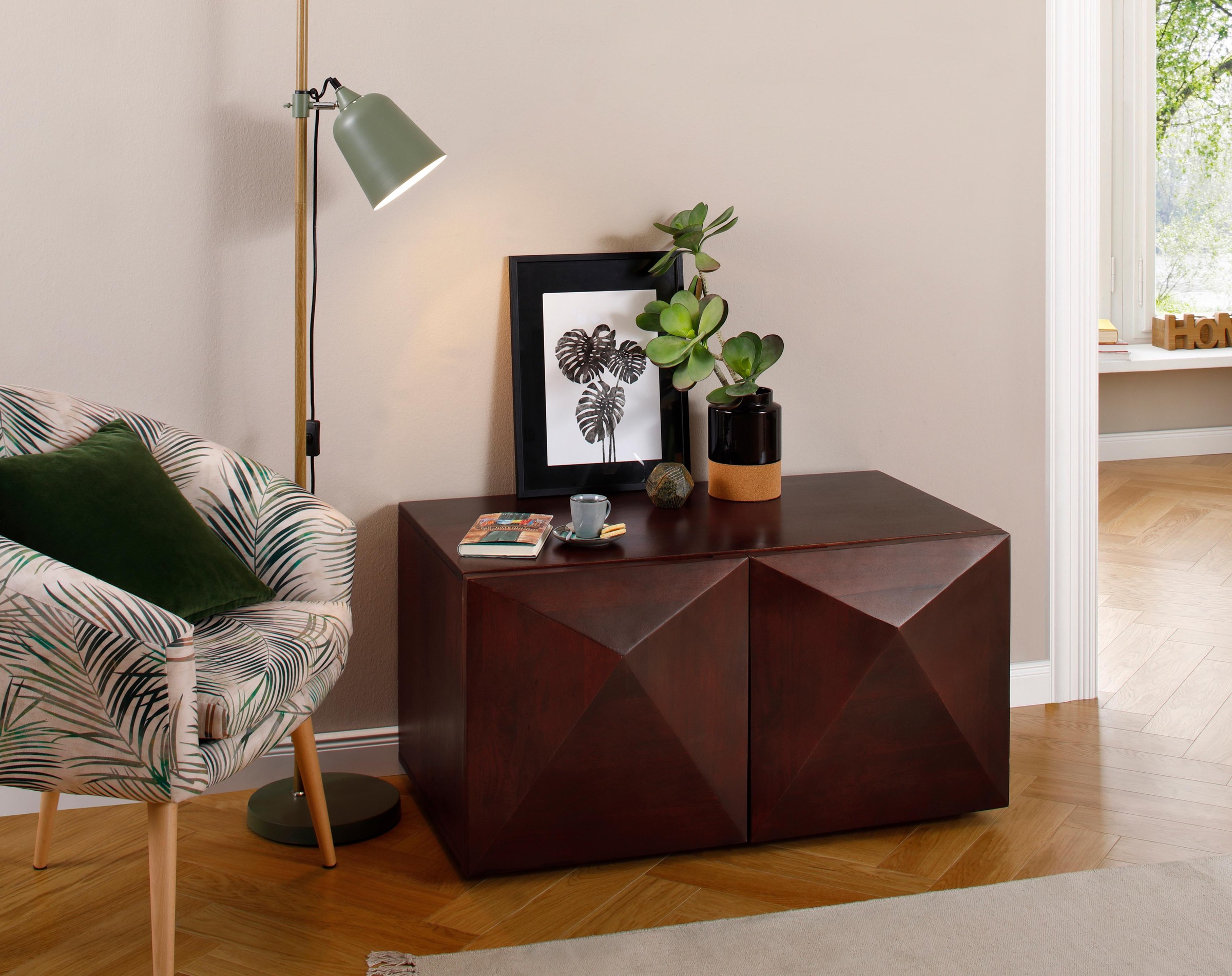 Image of GOODproduct Couchtisch "Diamond" aus massivem Mangoholz mit 3D-Optik auf den Aussenseiten, Breite 90 cm