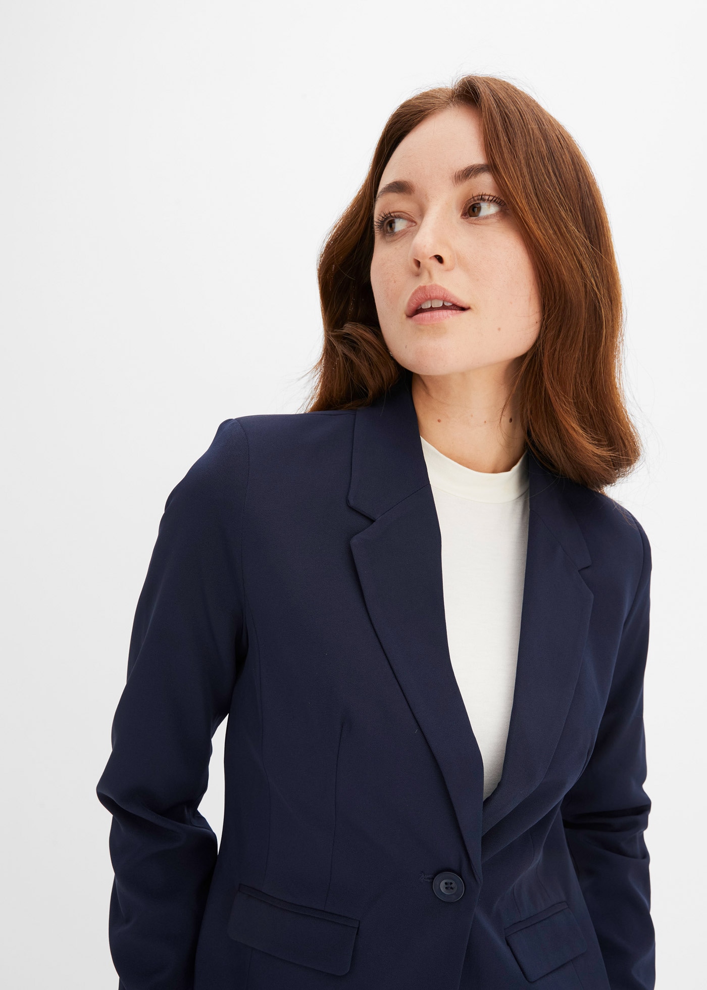 bonprix Blazer court »Kurzblazer« eleganter Stil, Slim Fit, aus Polyester und Elasthan