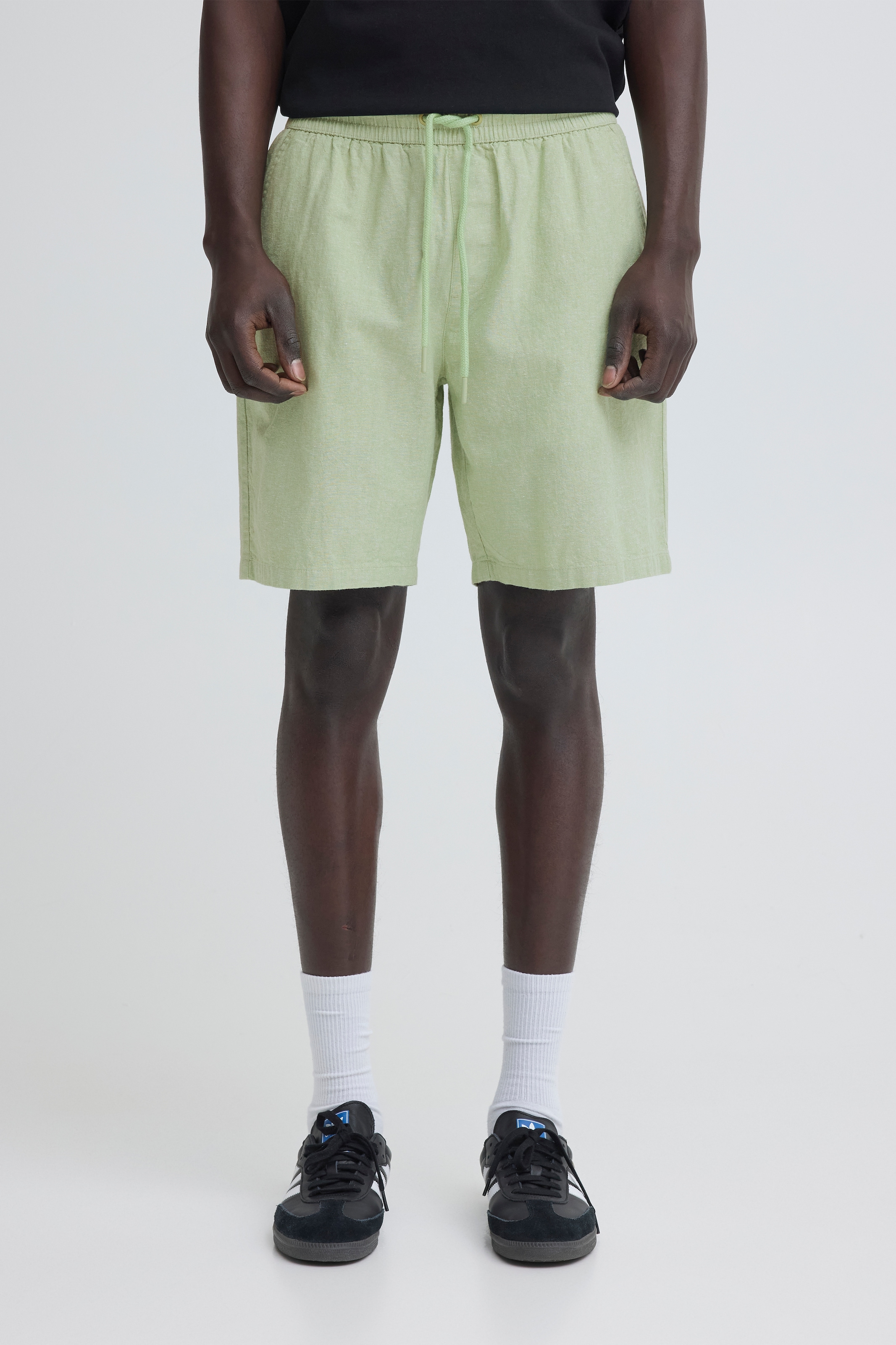 Image of Blend Shorts "BHABAN LIN SHORTS PP NOOS" Baumwollmischung, relaxed fit, mit Leinen