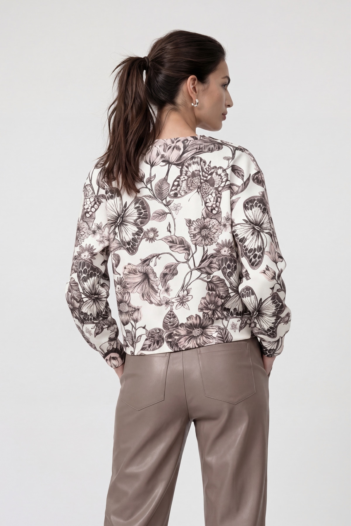 Monari Sweat-shirt »Sweatshirt Blume allover«, coupe régulière avec motif floral
