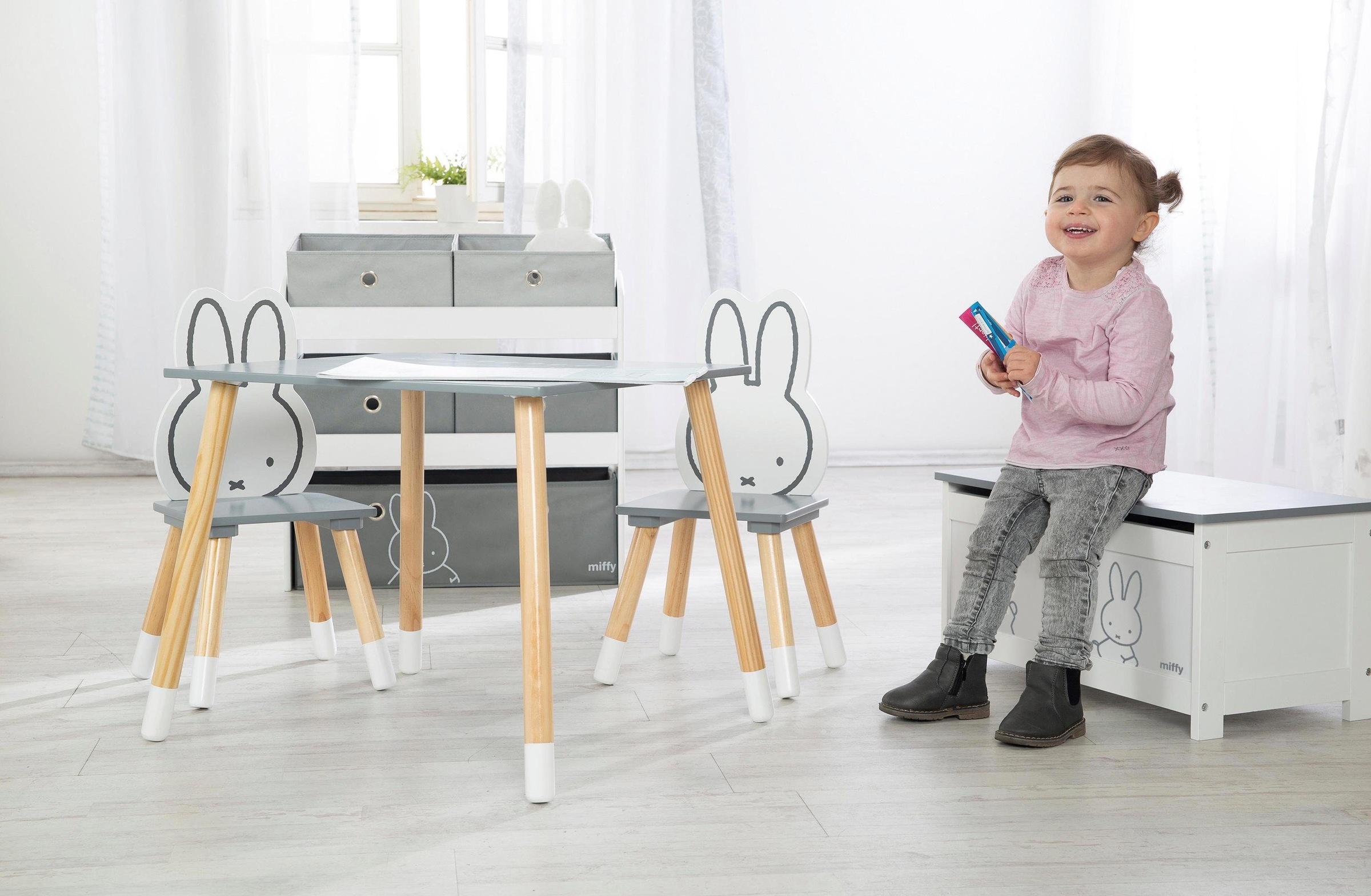 versandkostenfrei tlg.) Kindersitzgruppe auf ♕ roba® »miffy®«, (3