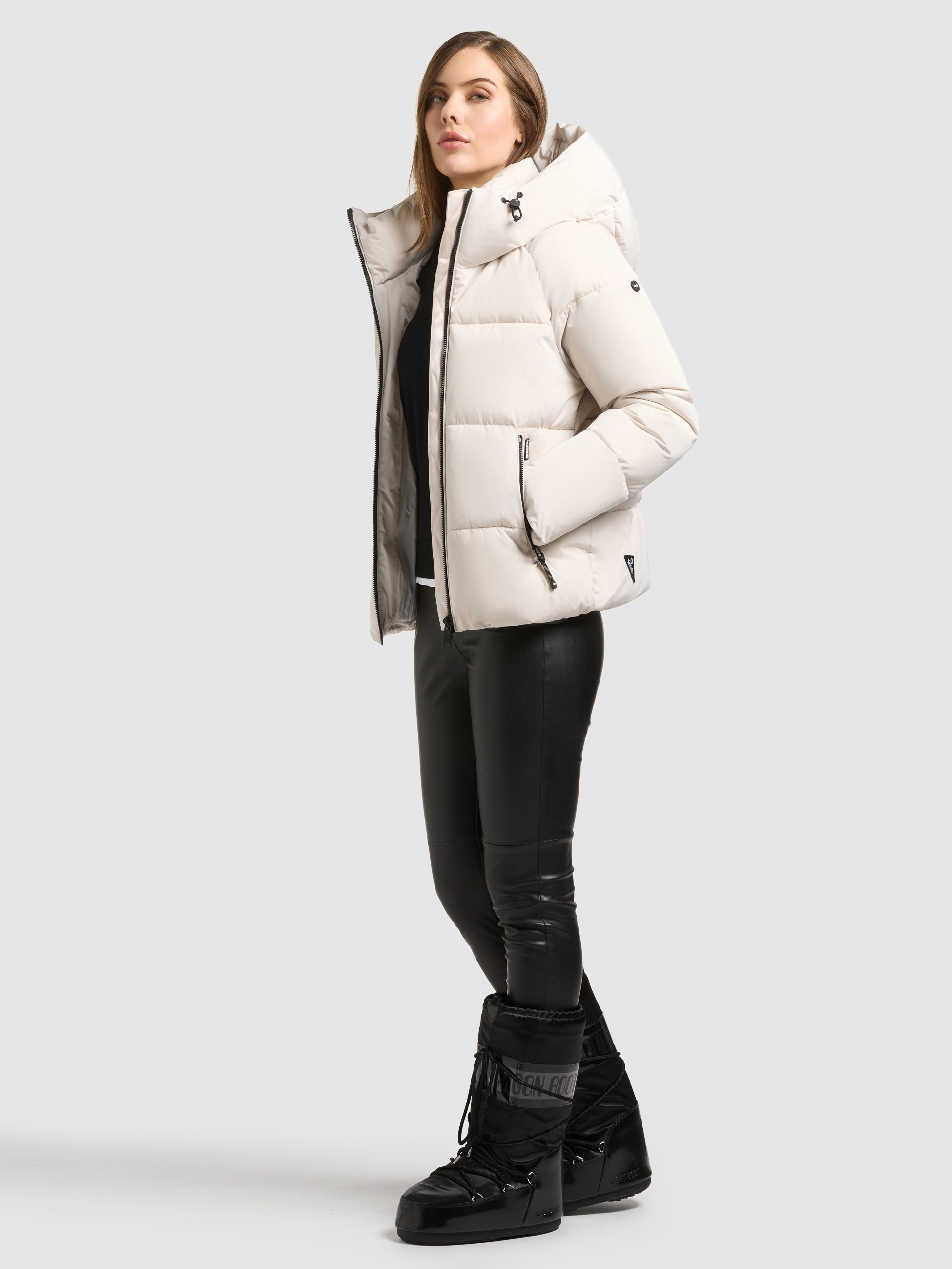 khujo Steppjacke »ONO2« mit Kapuze Loose Fit