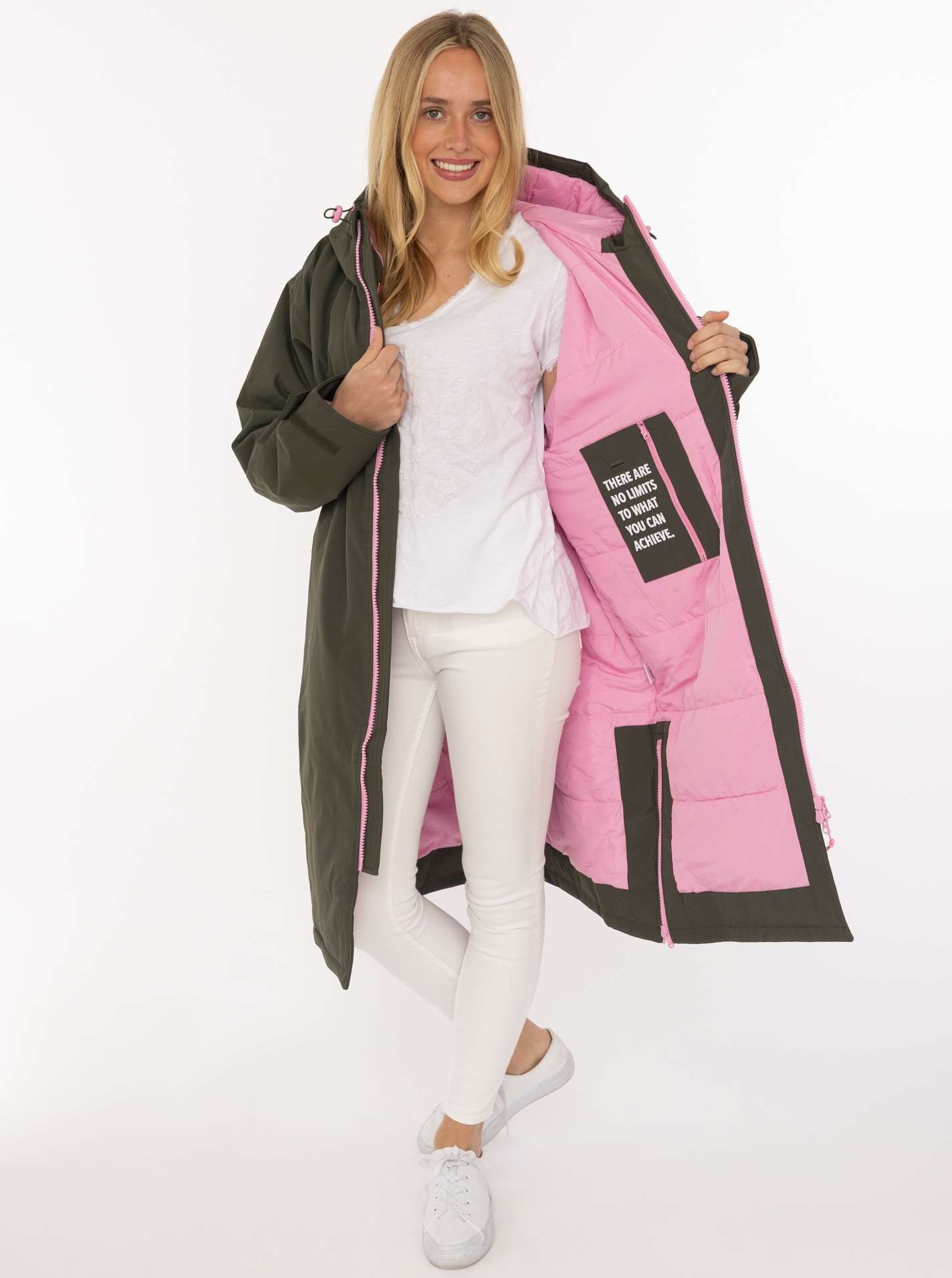 Zwillingsherz Kurzmantel »"Oversize Windjacke ZH"« Kapuze, Reissverschluss, seitliche Taschen, leicht wattiert
