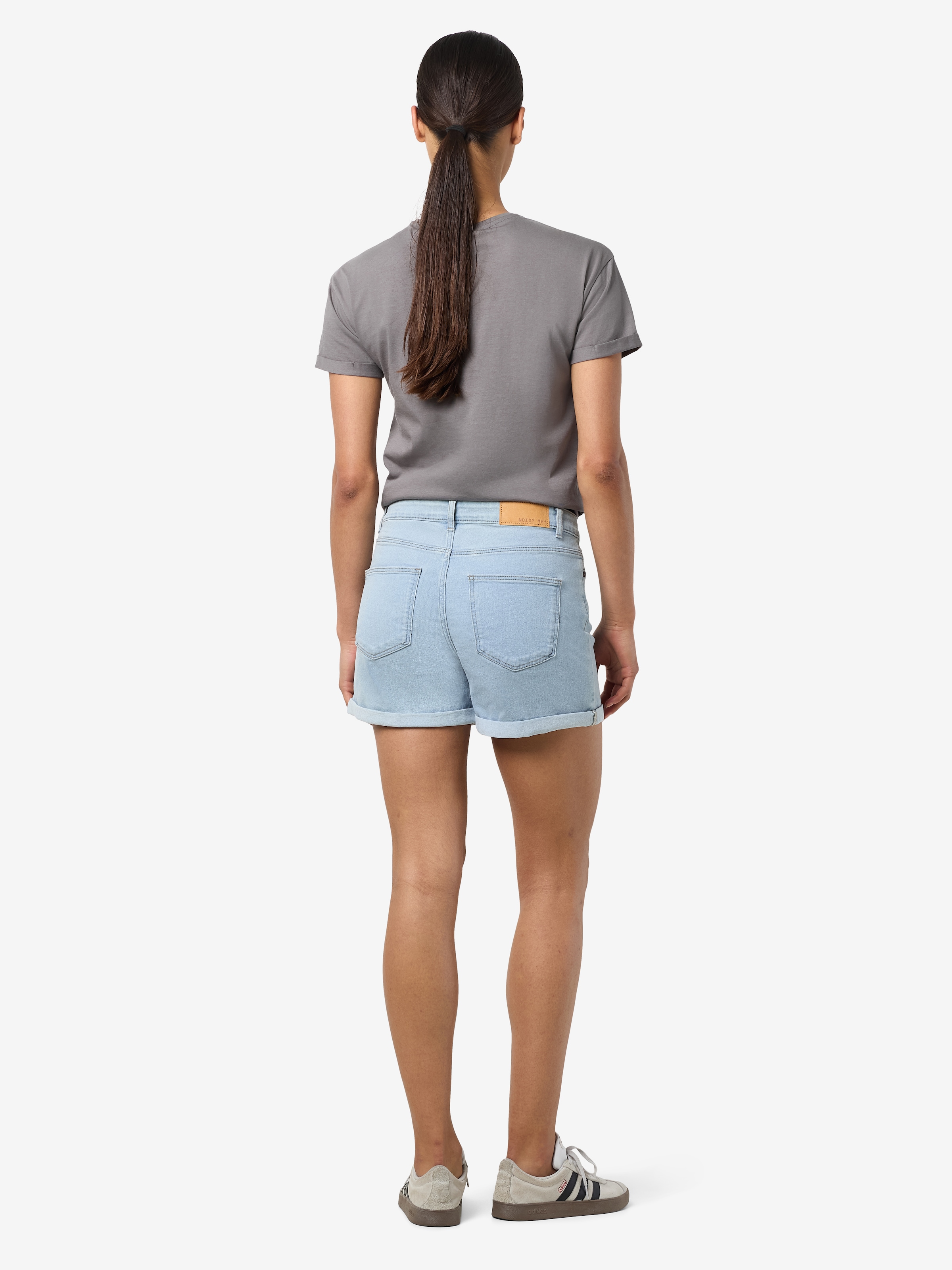 Noisy may Jeansshorts »NMDEBBY NW SLIM SHORTS VI520LB NOOS«