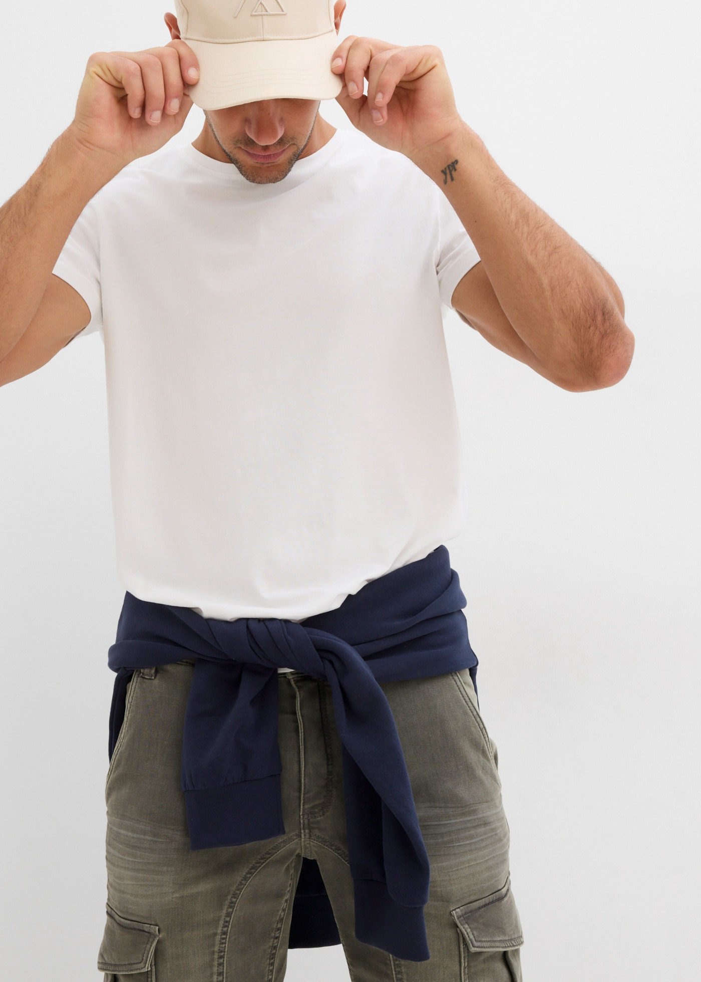 bonprix Bermuda  en coton et polyester, avec effet usé, coupe régulière