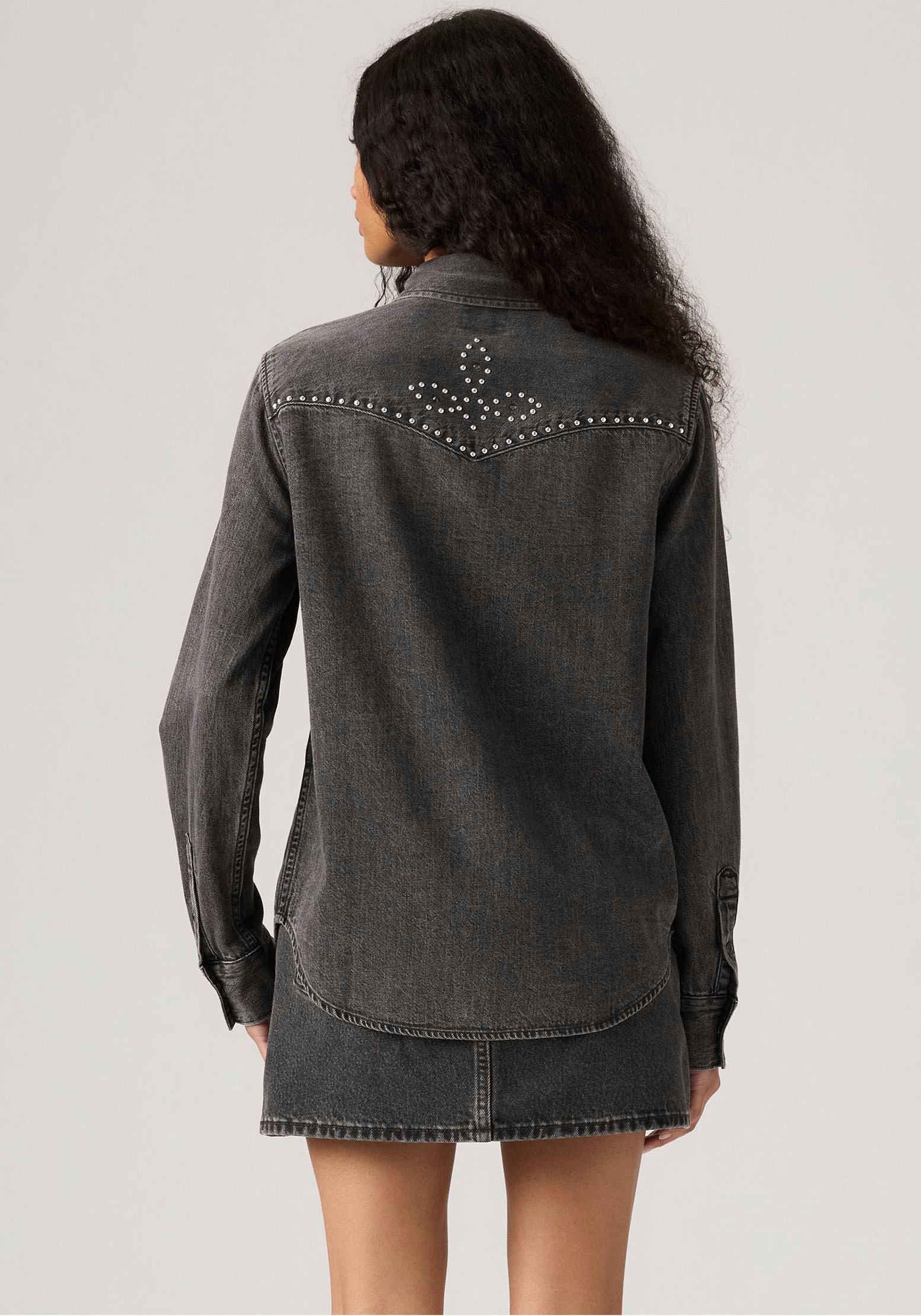 Levi's® Jeansbluse »ESSENTIAL WESTERN« mit Brusttaschen mit Druckknöpfen